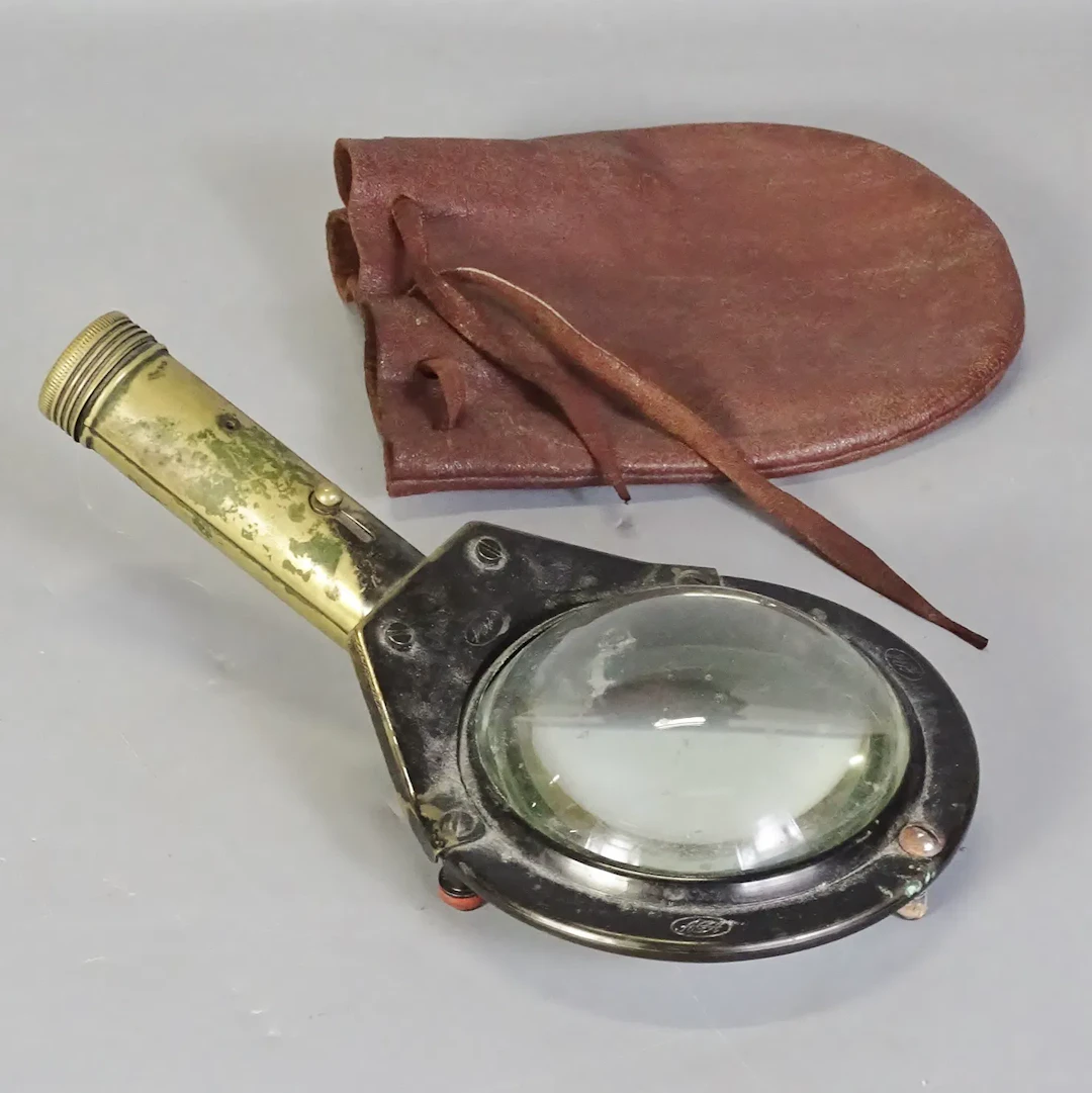 Förstoringsglas med belysning, AGA, 1900-talets första hälft