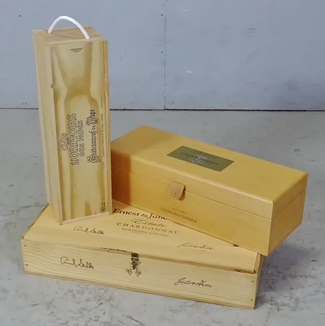 3 st. trälådor för Champagne/vin, 19/2000-tal
