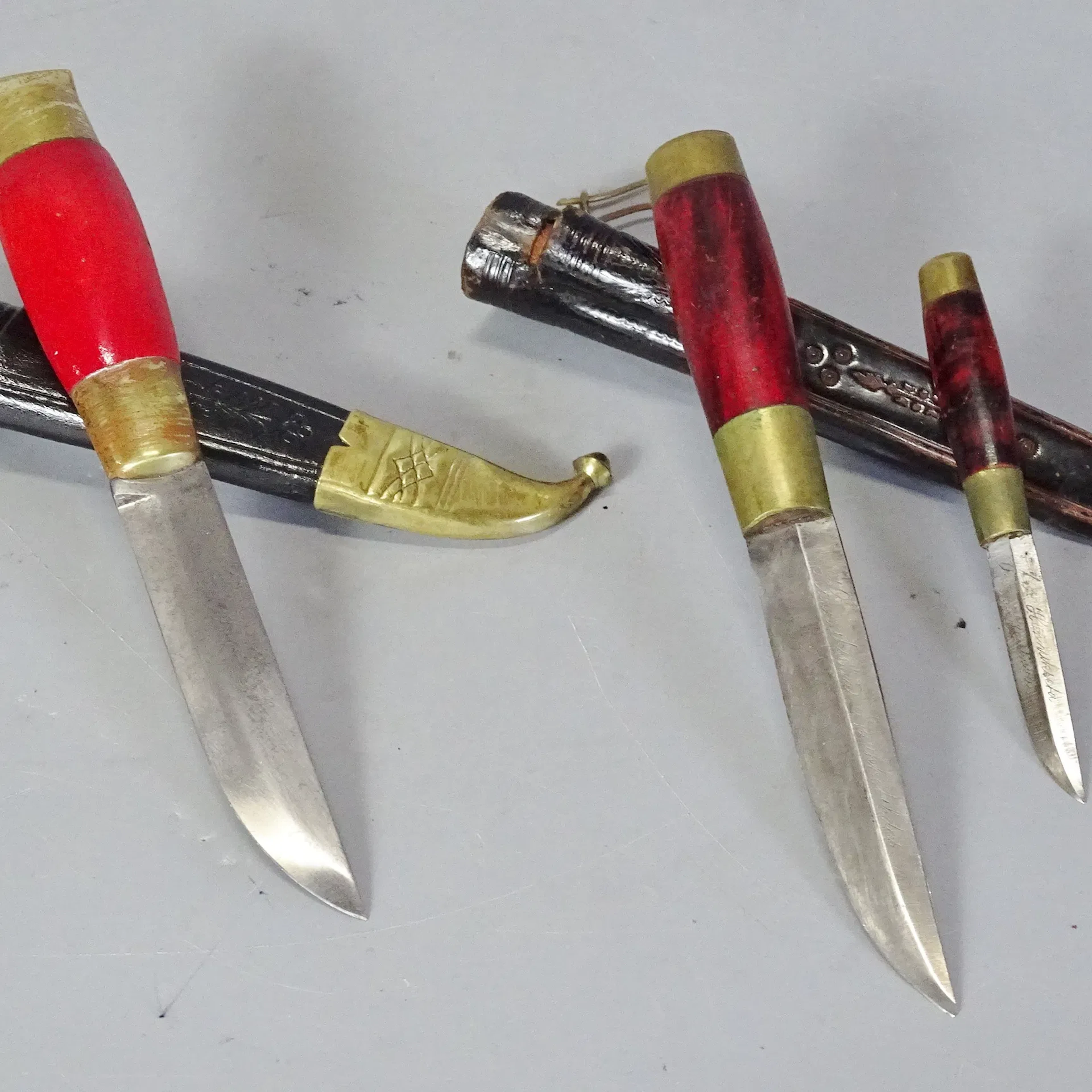 2 st. slidknivar, troligen Puukko, Finland, 1900-talets första hälft