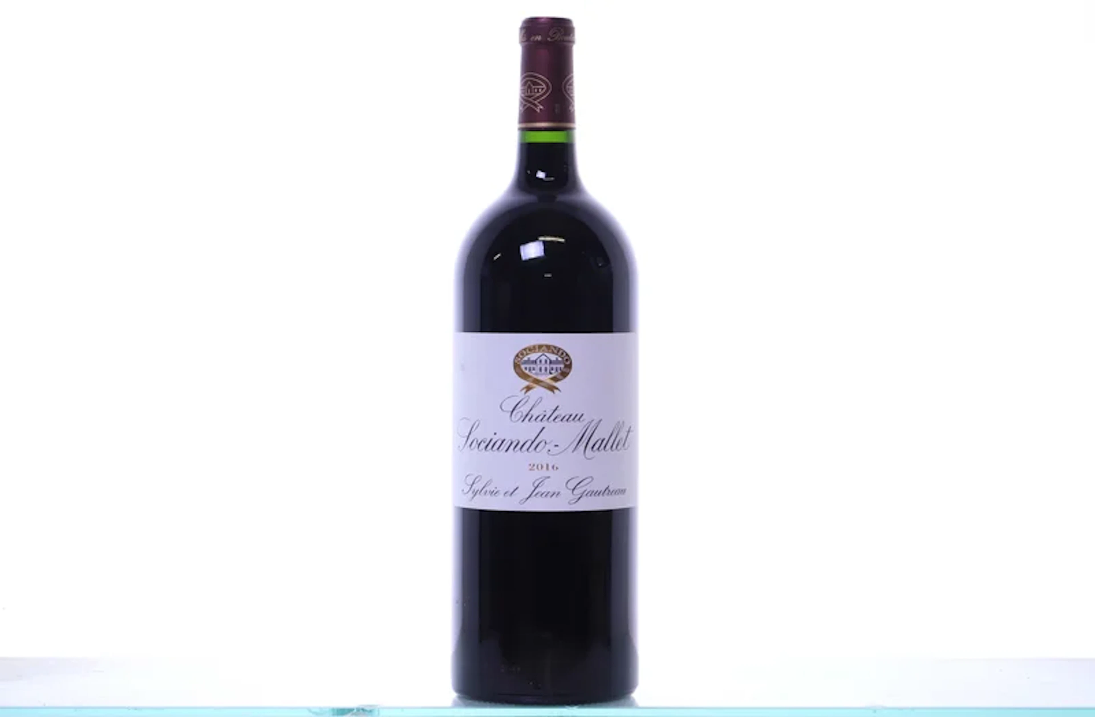 1 magnum. Château Sociando-Mallet Cru Bourgeois Haut-Médoc, 2016.