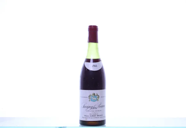 1 bottle. BRENOT Albert, Savigny-les-Beaune Guettes, 1961.