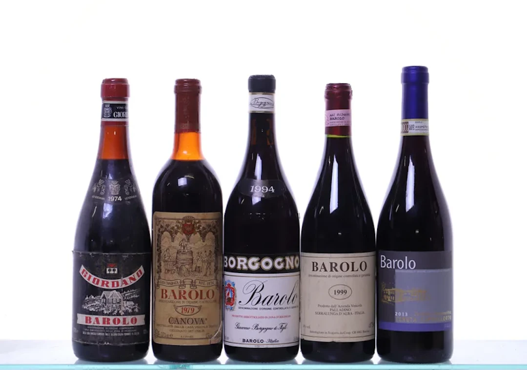 5 bottles. BAROLO mixed. 1x 1974 Giordano, 1x 1979 Canova , 1x 1994