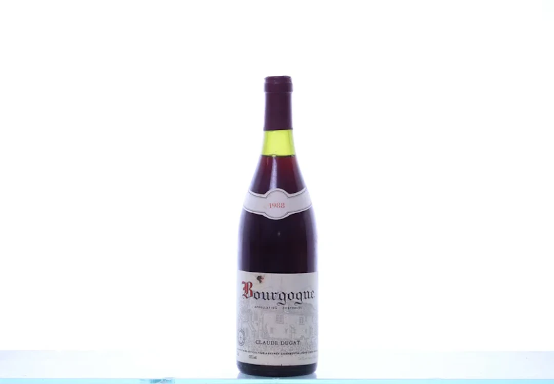 1 bottle. DUGAT Claude, Bourgogne, 1988.