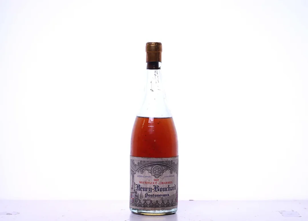 1 bottle. BOUCHARD Henry, Meursault 1er Cru Charmes, 1937.