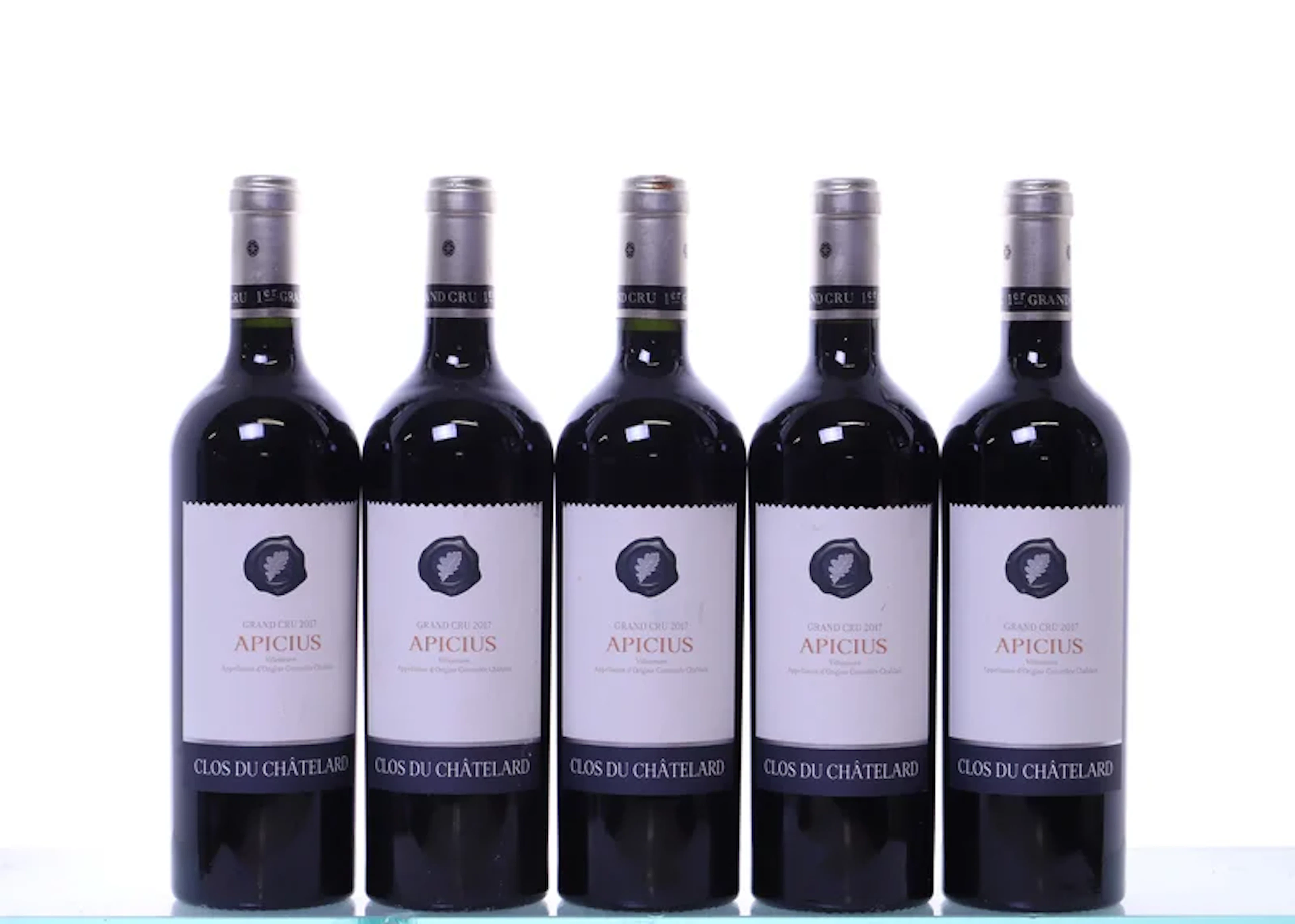 5 bottles. WAADT Clos du Châtelard, Villeneuve Rouge, Apicius, 2017.