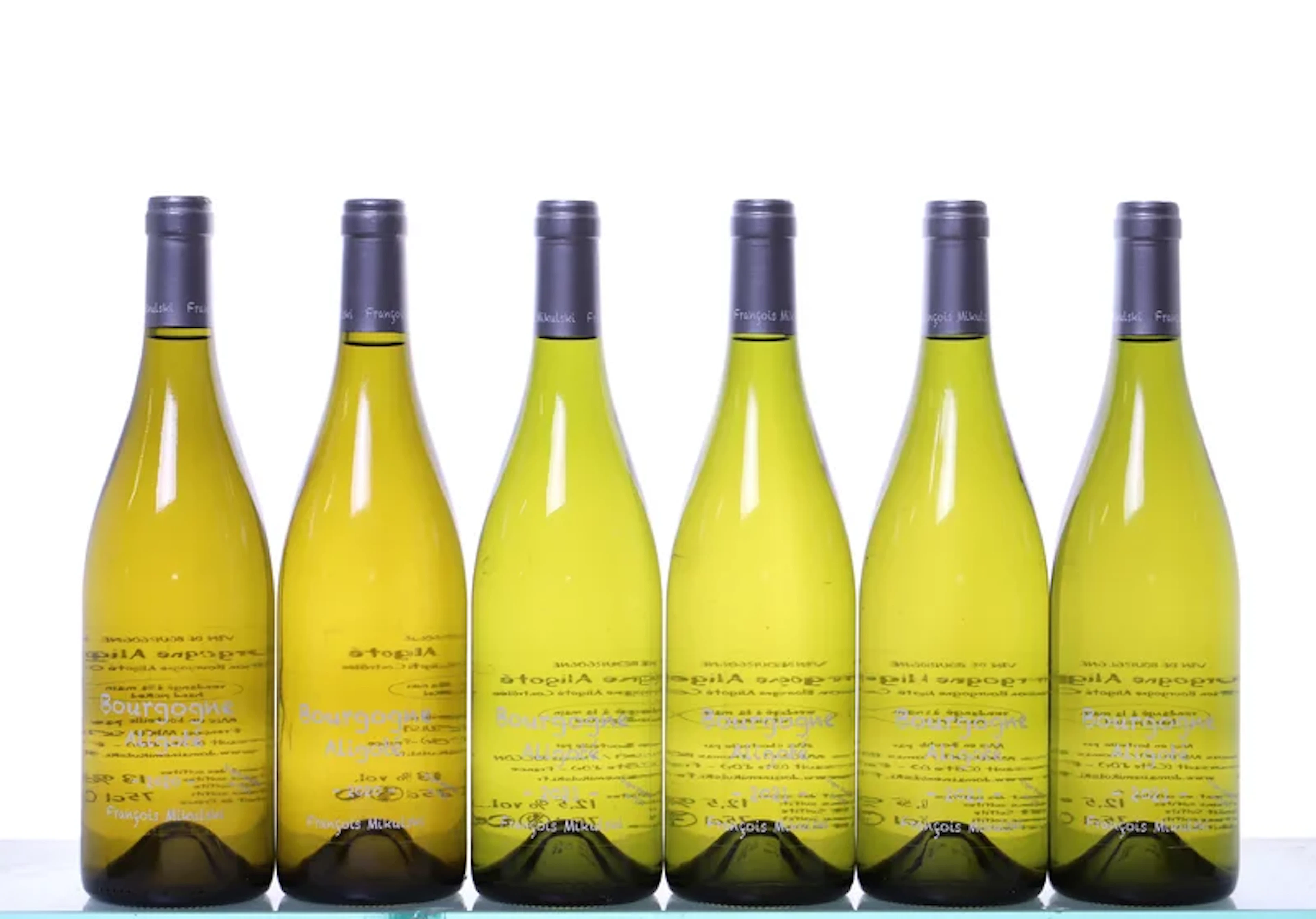 6 bottles. MIKULSKI François, Bourgogne Aligoté. 2x 2020, 4x 2021.