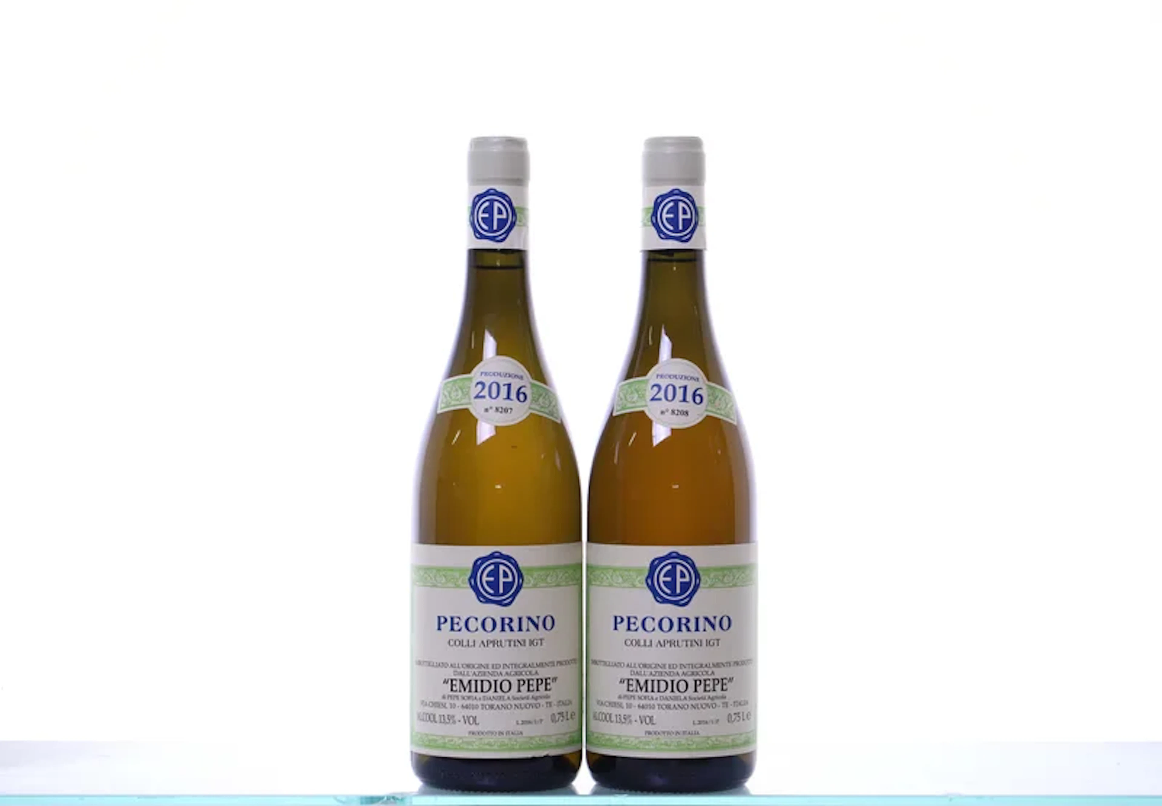 2 bottles. ABRUZZO Pepe Emidio, Pecorino d'Abruzzo Colli Aprutini, 2016.