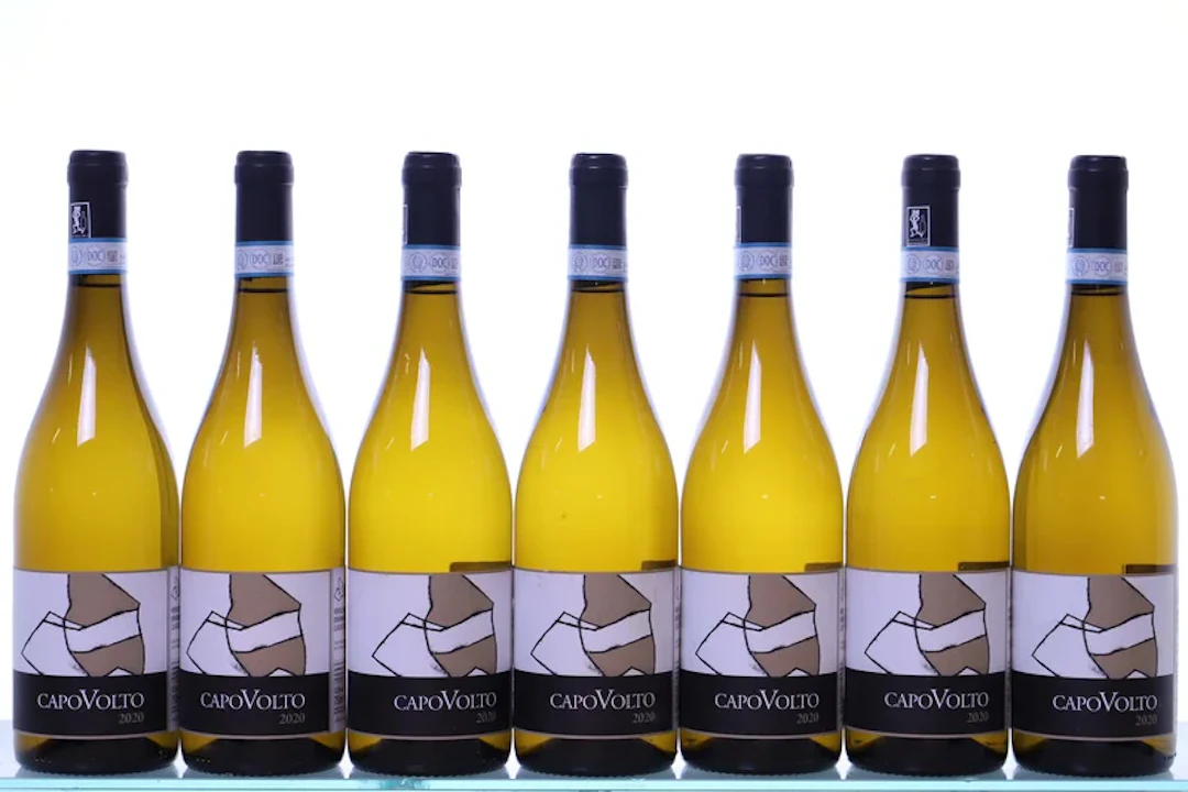 7 bottles. CAPO VOLTO Verdicchio dei Castelli di Jesi Classico Superiore, 2020.