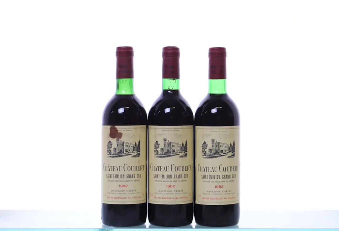 3 bottles. Château Coudert Grand Cru Saint-Emilion, 1982.
