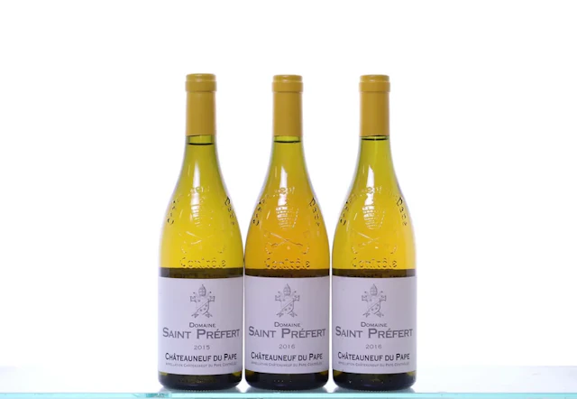 3 bottles. SAINT PRÉFERT (Isabel Ferrando) Châteauneuf-du-Pape blanc.