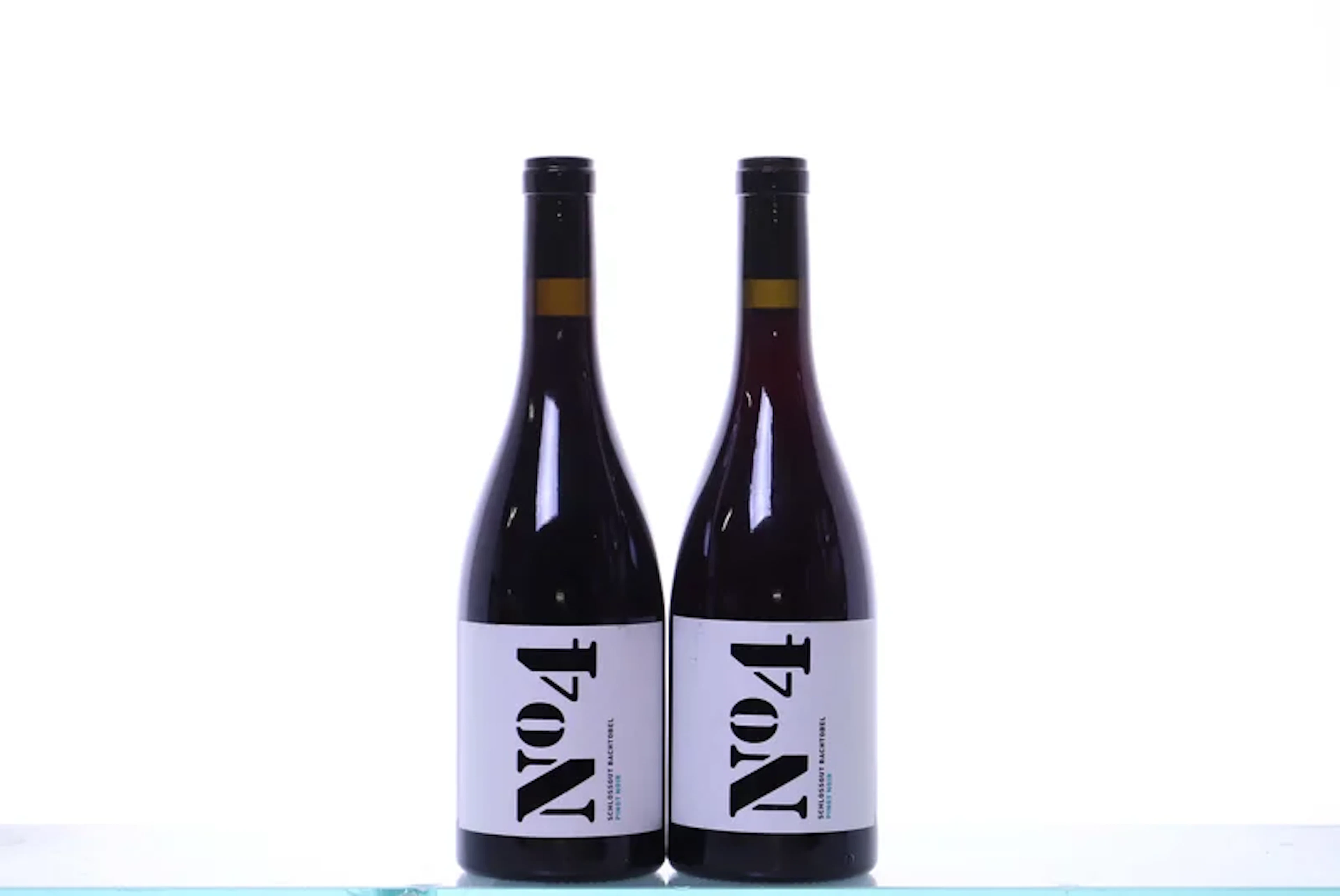 2 bottles. THURGAU Schlossgut Bachtobel, Pinot Noir N° 4. 1x 2015, 1x 2019.