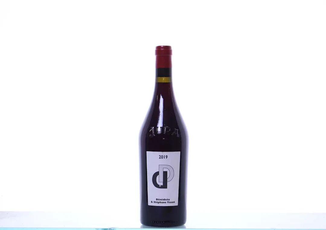 1 bottle. JURA Domaine Tissot Bénédictine & Stéphane, Arbois D.D, 2019.