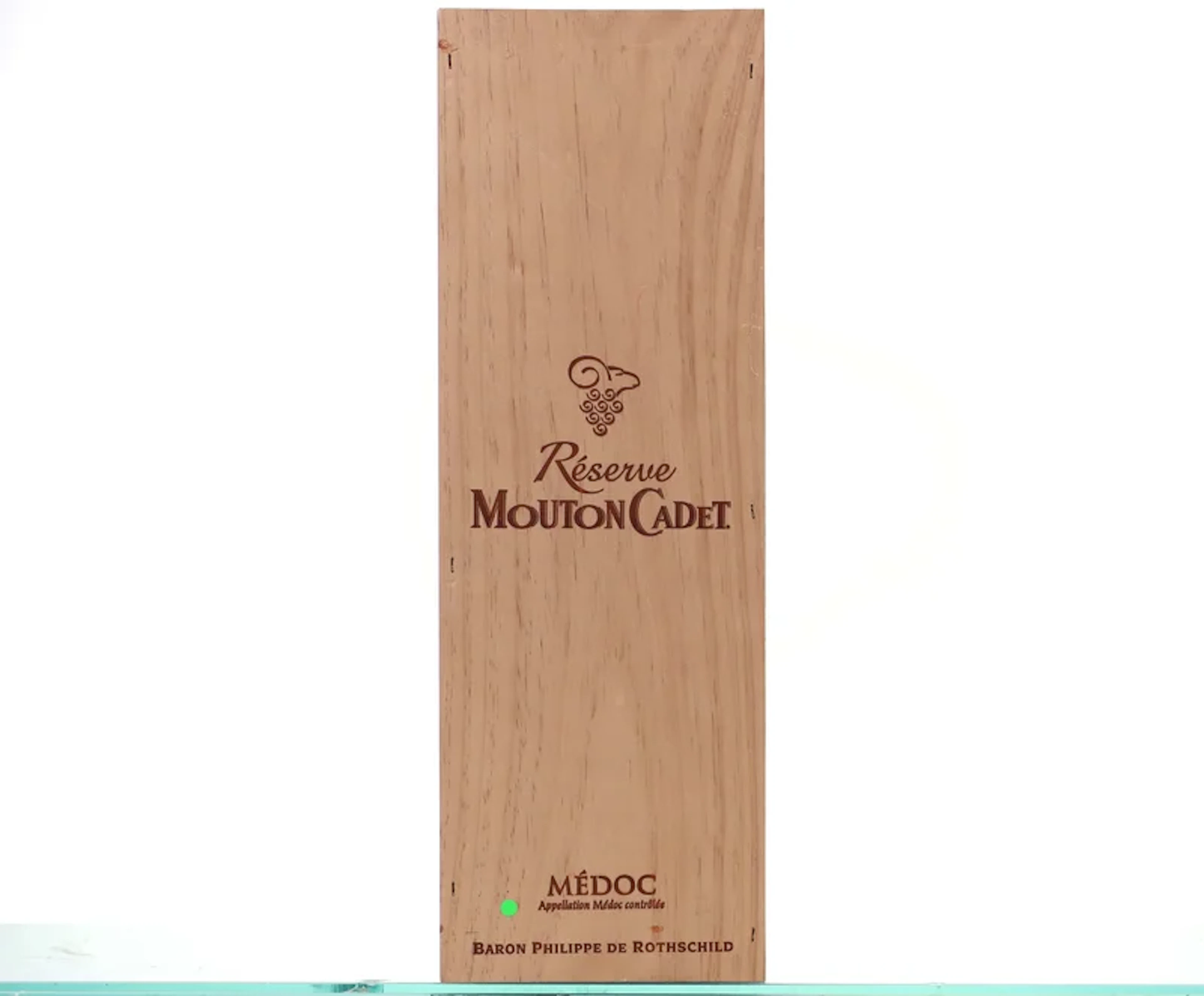 1 double magnum OWC. BARON PHILIPPE DE ROTHSCHILD Mouton-Cadet Réserve, 2009.