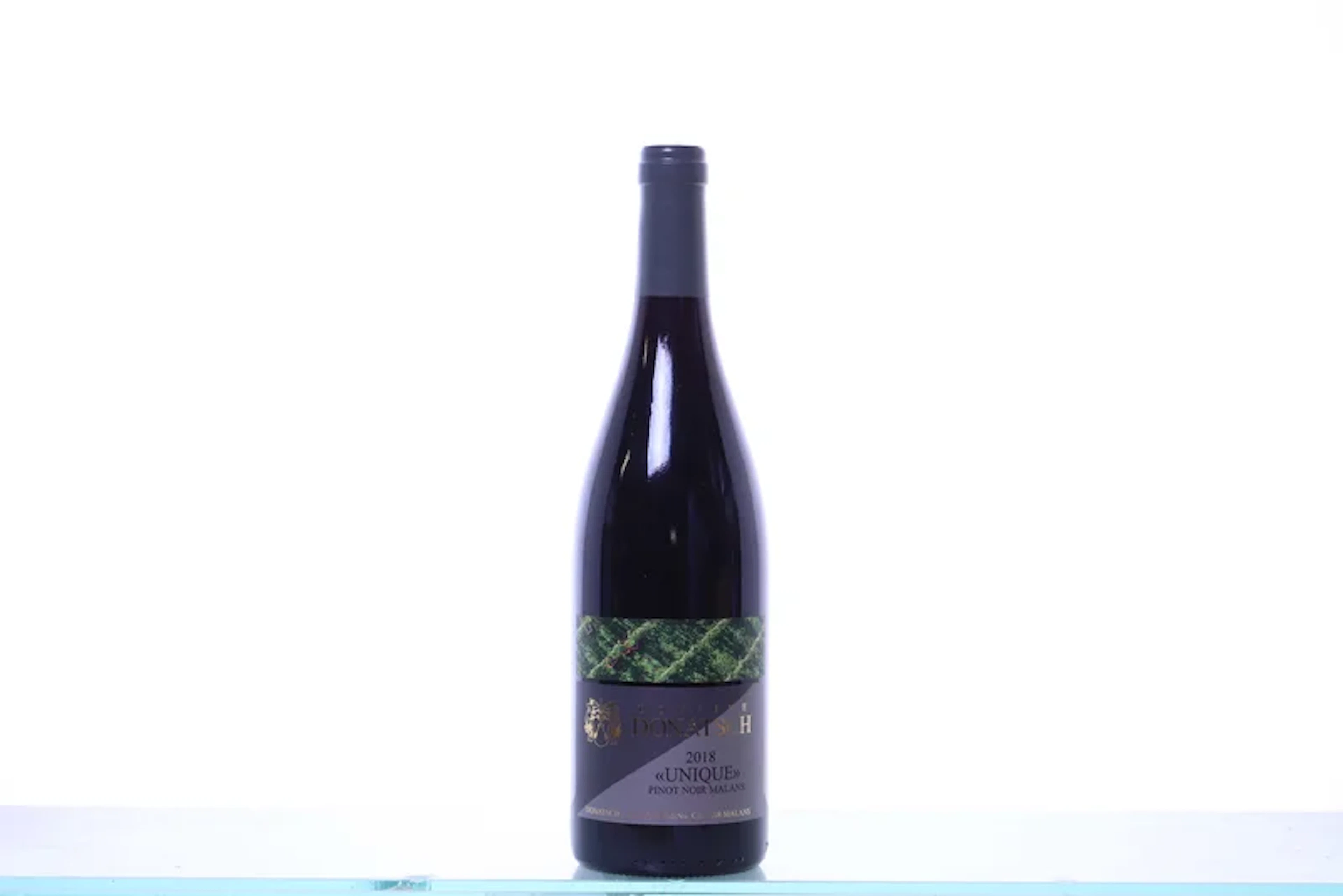 1 bottle. GRAUBÜNDEN Donatsch, Pinot Noir Unique, 2018. Rating: P95-96.