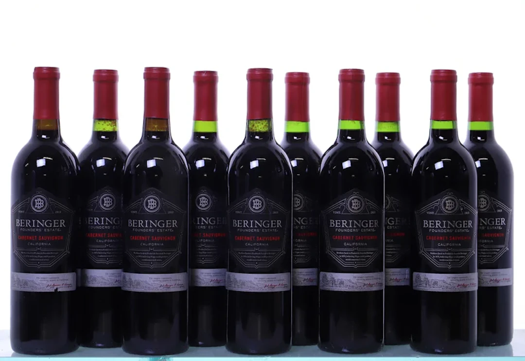 10 bottles. BERINGER Cabernet Sauvignon Founder's Estate. 5x 2013, 5x 2015.