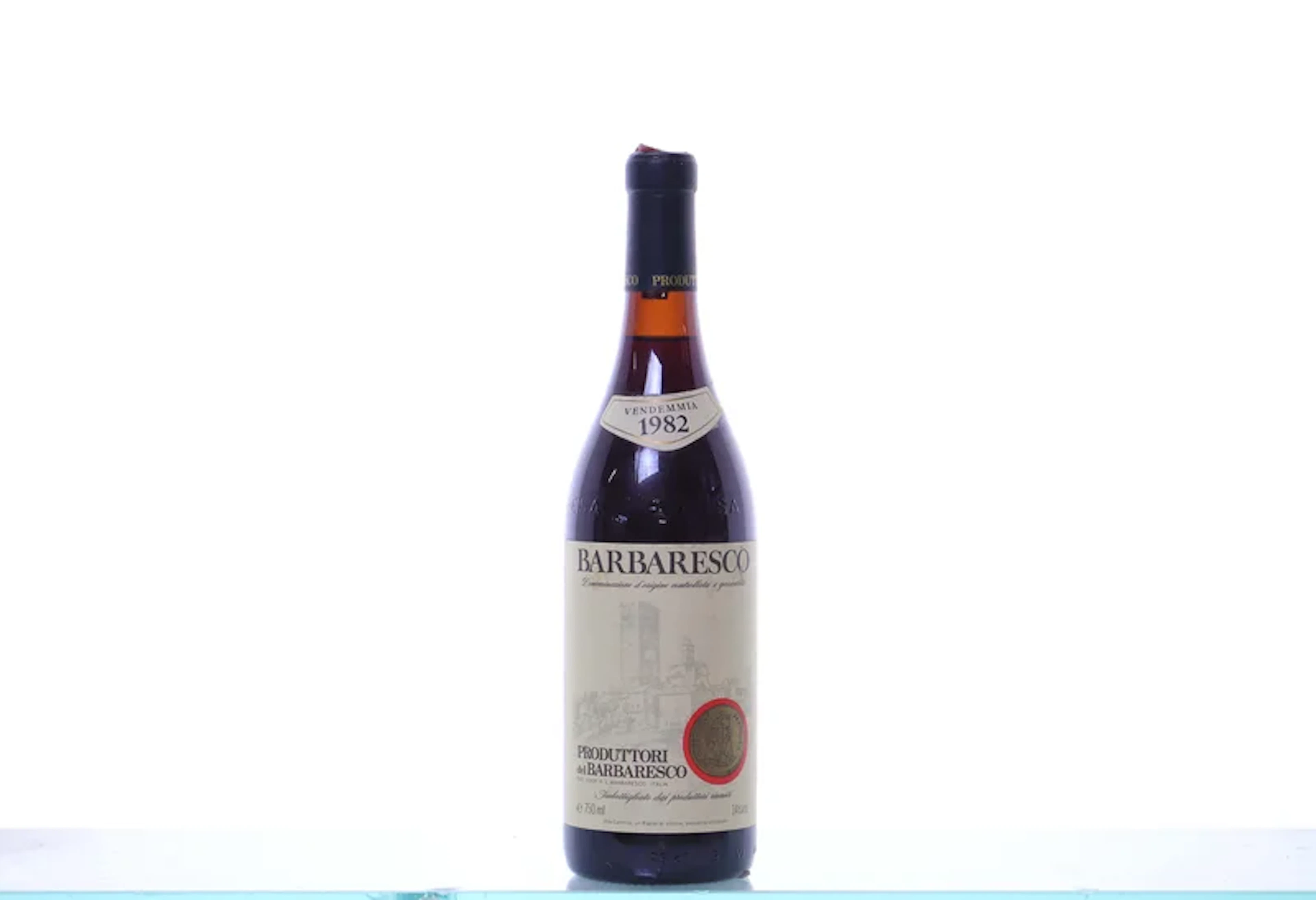 1 bottle. PRODUTTORI DEL BARBARESCO Barbaresco, 1982.