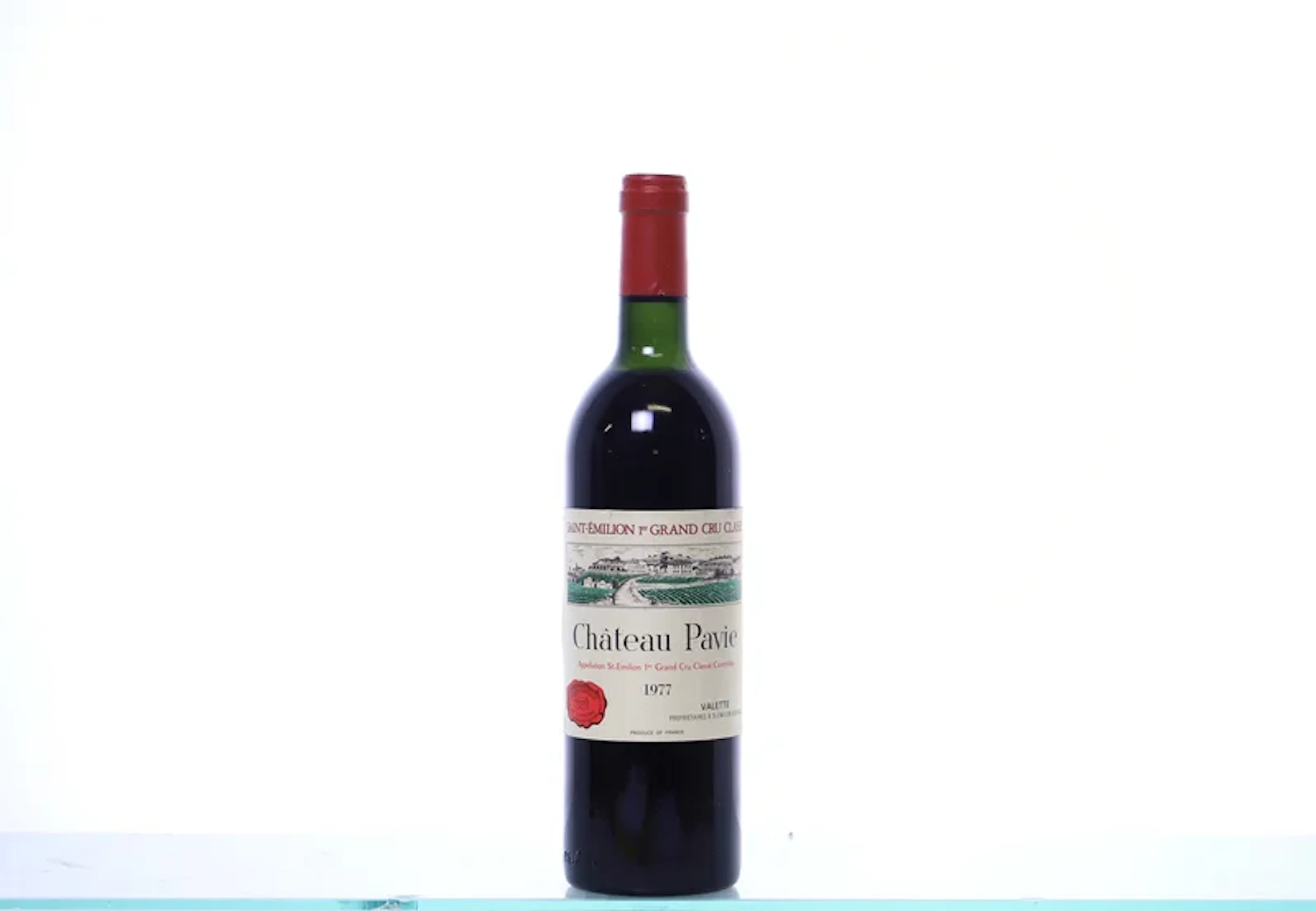 1 bottle. Château Pavie 1er Cru B Saint-Emilion, 1977.