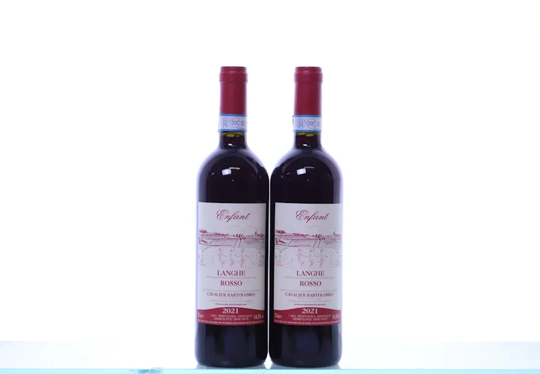 2 bottles. CAVALIER BARTOLOMEO Langhe Rosse, Enfant, 2021.