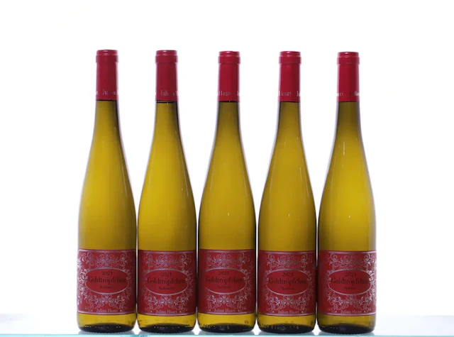 5 bottles. MOSEL Julian Haart, Piesporter Goldtröpfchen Riesling