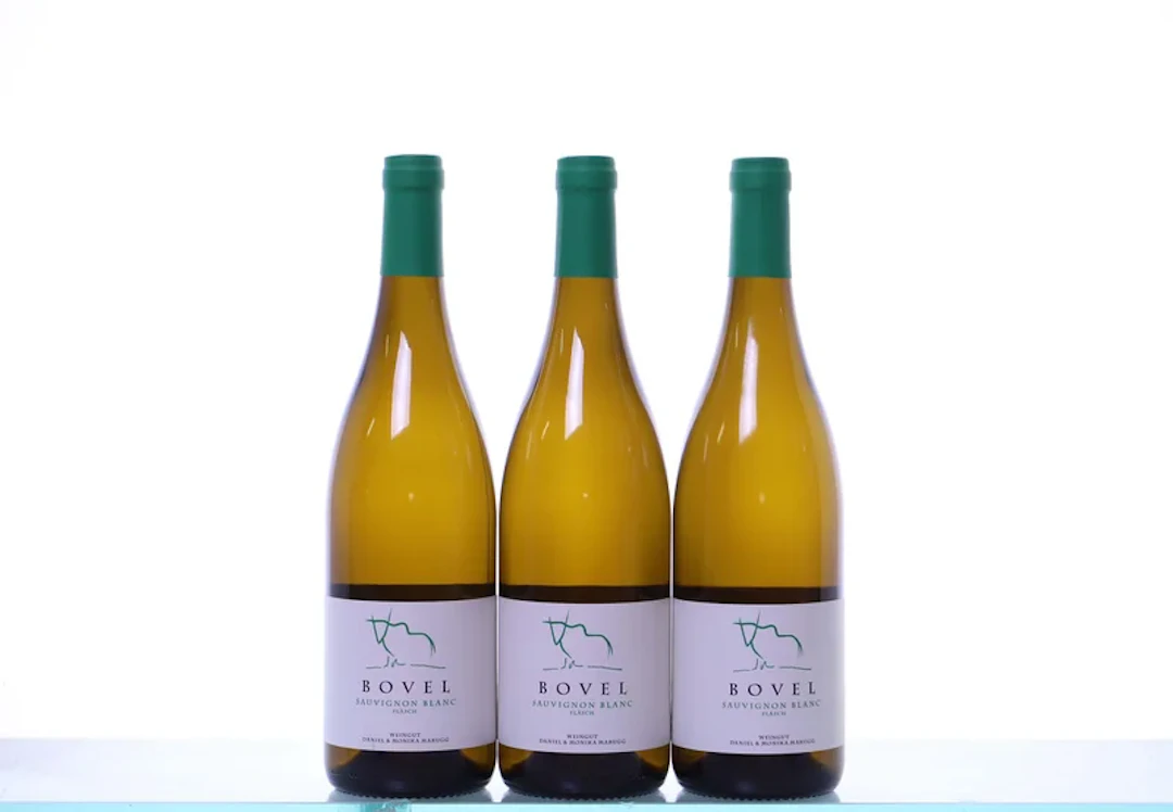 3 bottles. GRAUBÜNDEN Marugg, Bovel Fläscher Sauvignon Blanc, 2023.