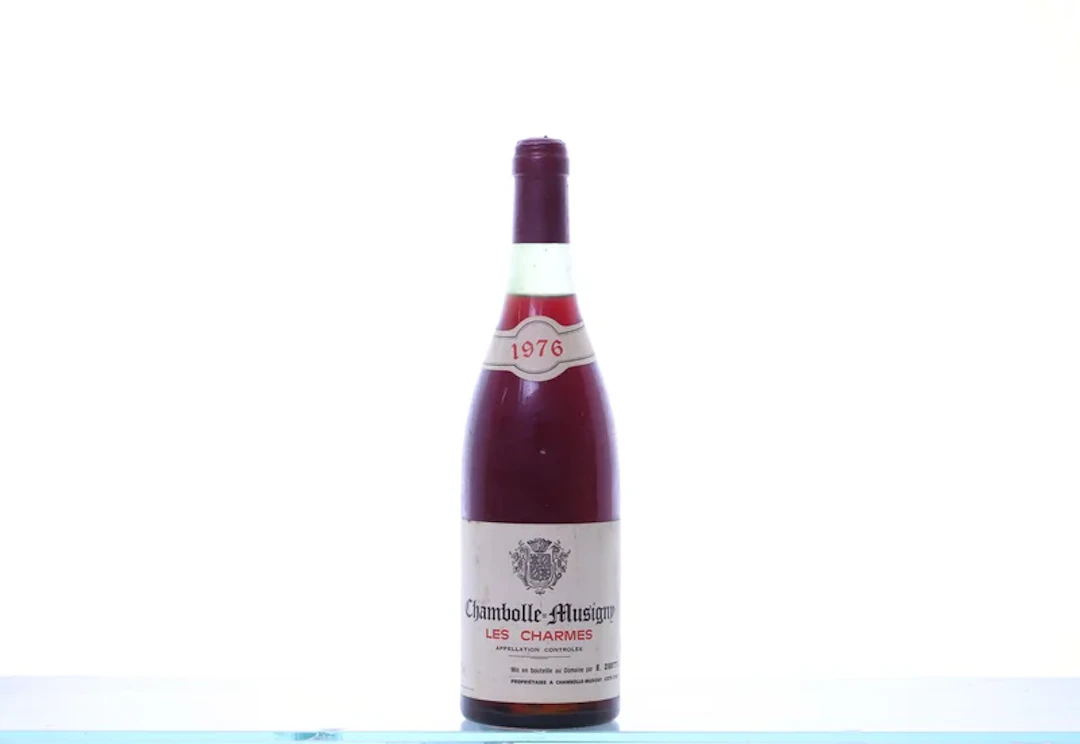 1 bottle. ZIBETTI Chambolle-Musigny 1er Cru Les Charmes, 1976.