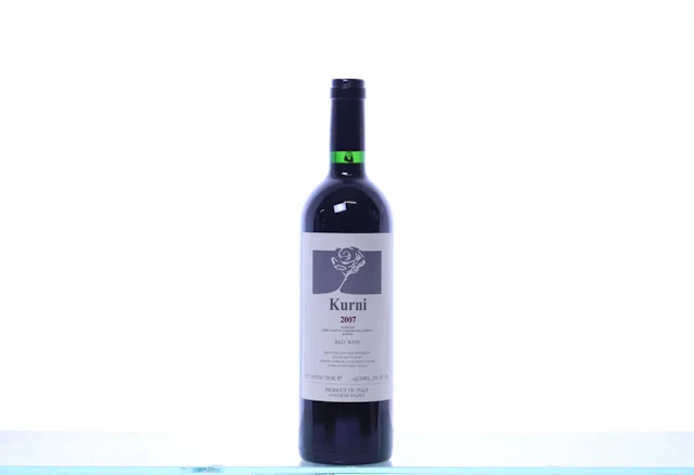 1 bottle. MARCHE Oasi Degli Angeli Kurni, 2007. Rating: P96.