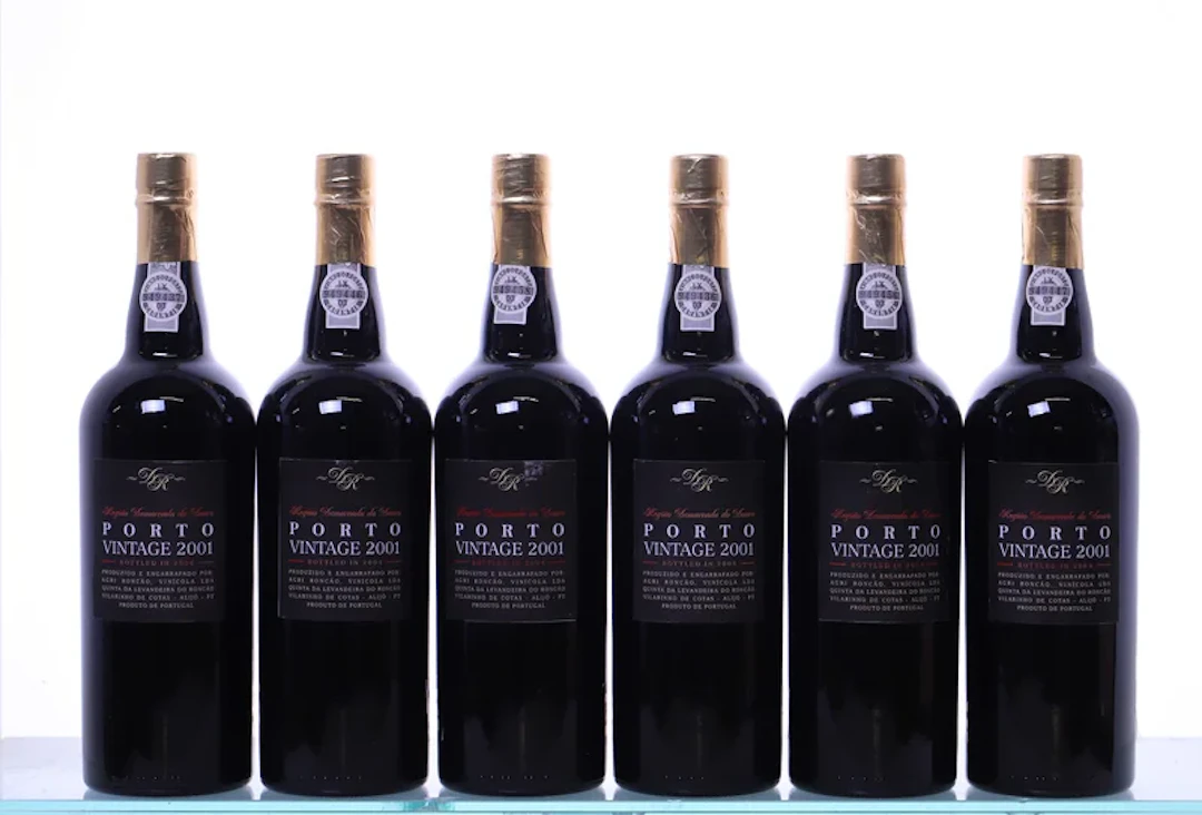 6 bottles OC. PORTO Vintage, Agri-Roncão, 2001.
