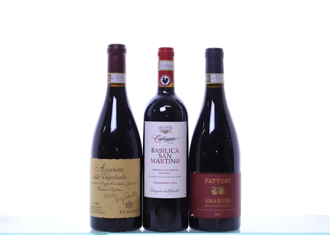 3 bottles. TOSCANA + VENETO mixed. 1x 2015 Amarone, Zenato, 1x 2016