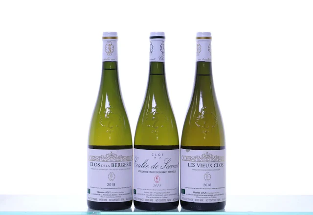 3 bottles. LOIRE Nicolas Joly, mixed, 2018. 1x Les Vieux Clos, 1x
