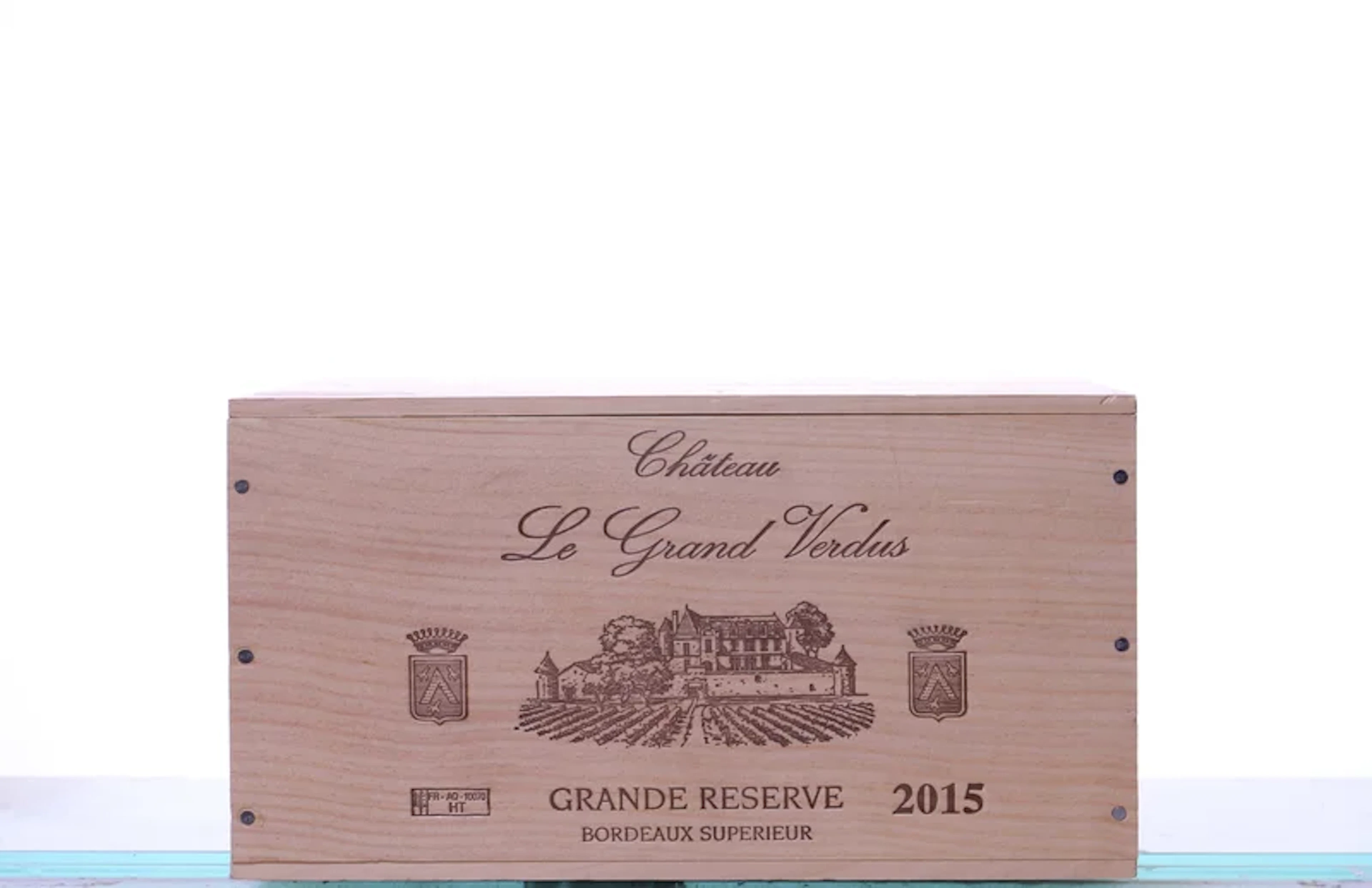 6 bottles OWC. Château Le Grand Verdus Bordeaux Supérieur, 2015.