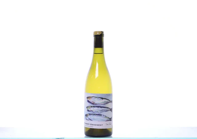 1 bottle. ROBERT-DENOGENT Macon-Villages blanc, 2022.