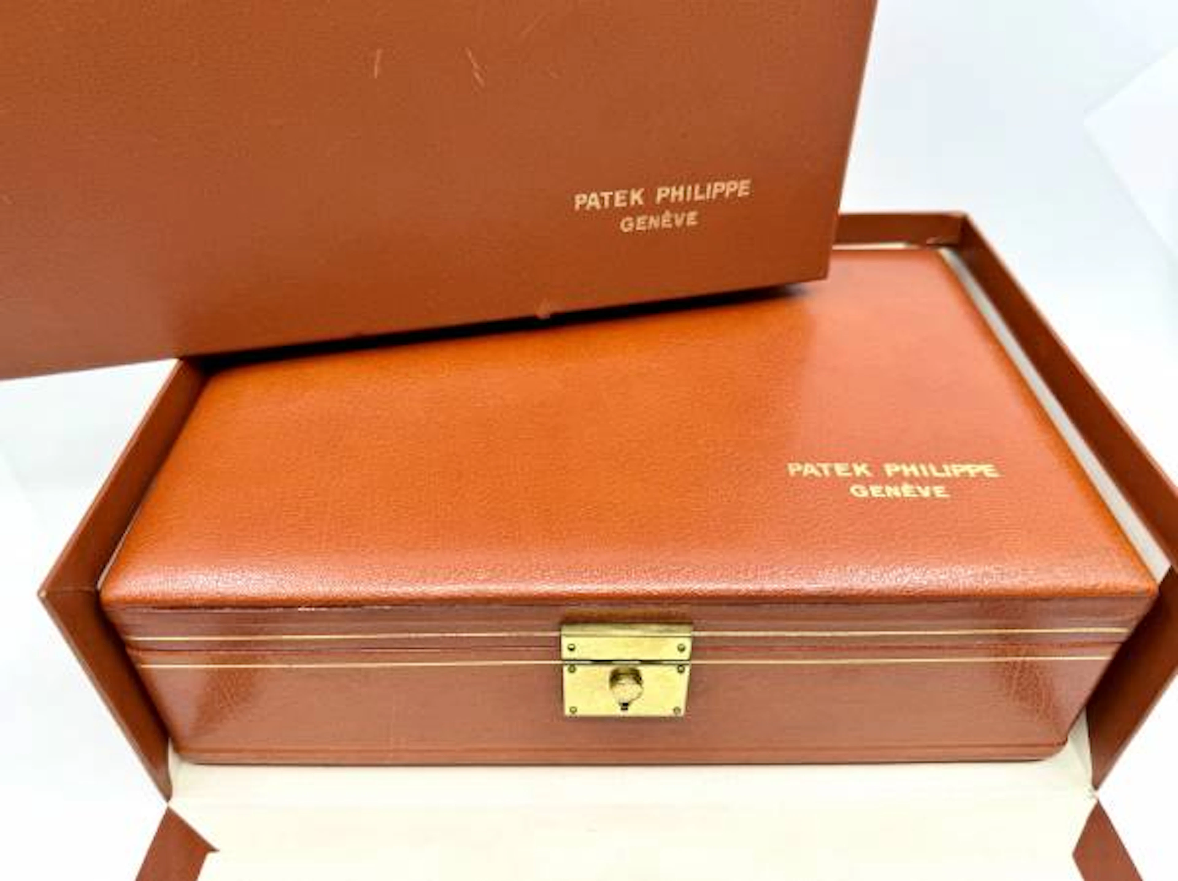Patek Philippe außergewöhnlich seltene Box mehrteilig mit Umkarton 24 x 16 cm