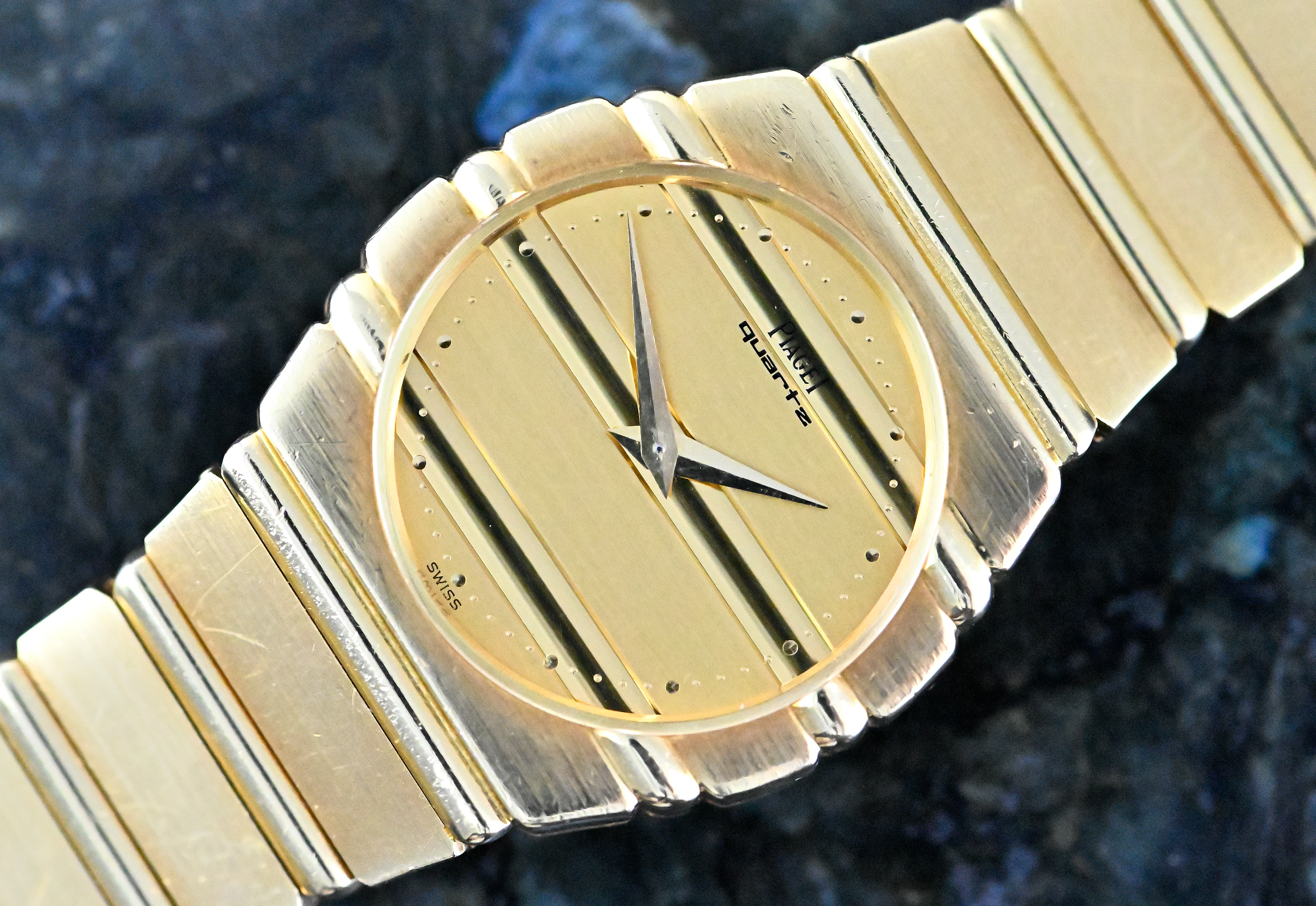 Piaget 761 C 701 sehr seltene Vintage Polo Gelbgold Quartz