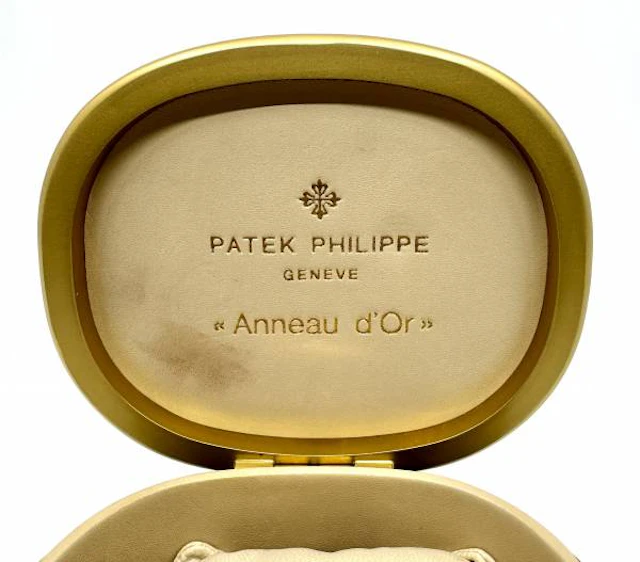Patek Philippe seltene Anneau d'Or Box
