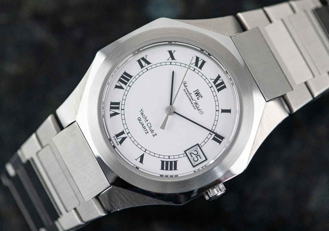 IWC 3012 seltene Jumbo Yacht Club II white dial Gerald Genta Stahl