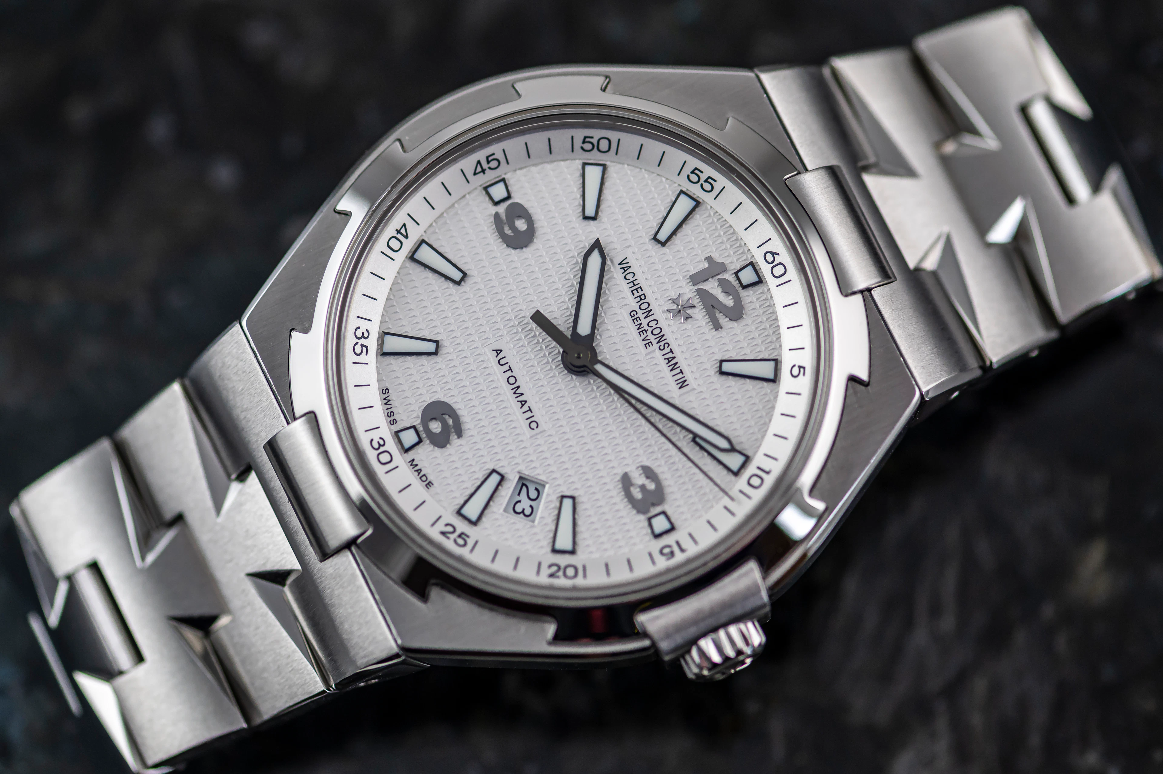 Vacheron Constantin 47040 Overseas Stahl white dial VC Service in 2021 Full Set