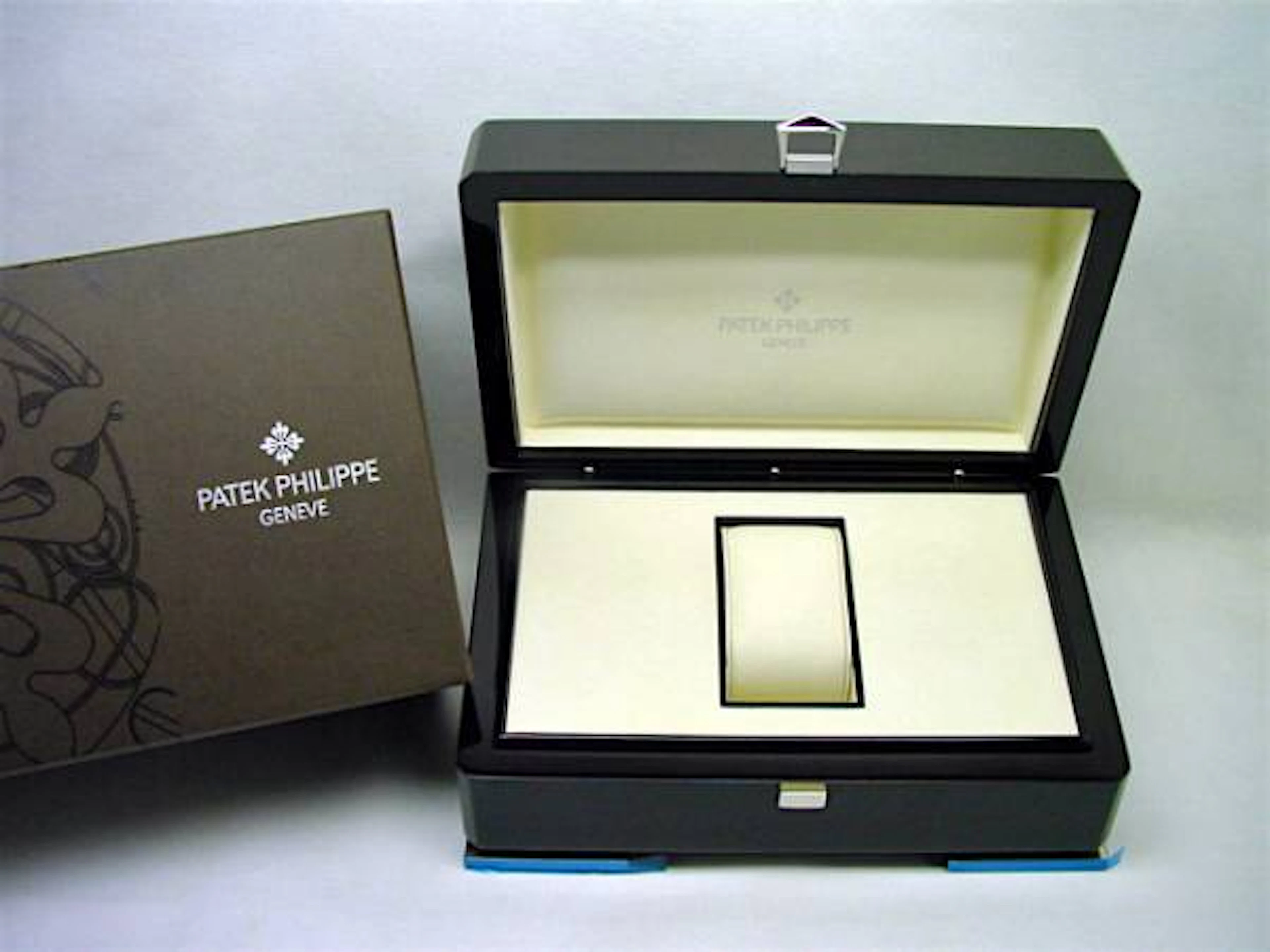 Patek Philippe Makassar Box mit Umkarton