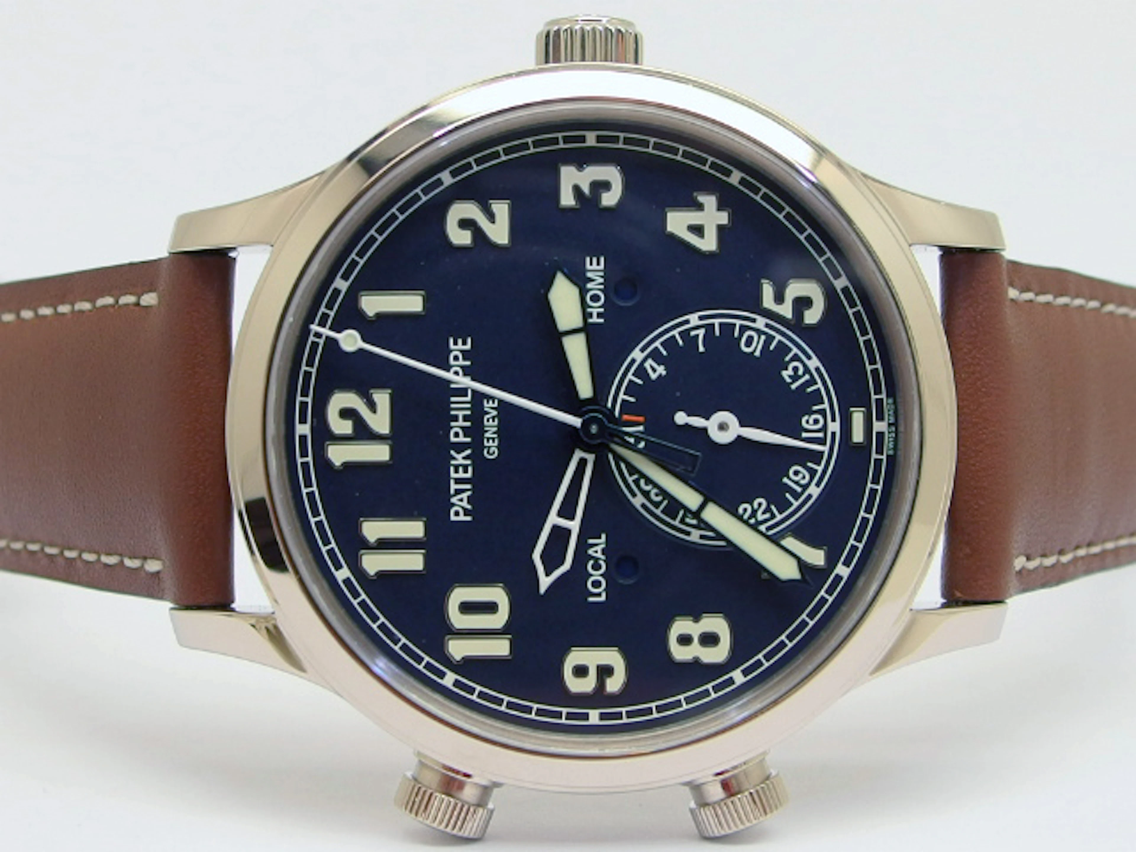 Patek Philippe 5524G Calatrava Pilot Travel Time Weißgold Full Set 2017