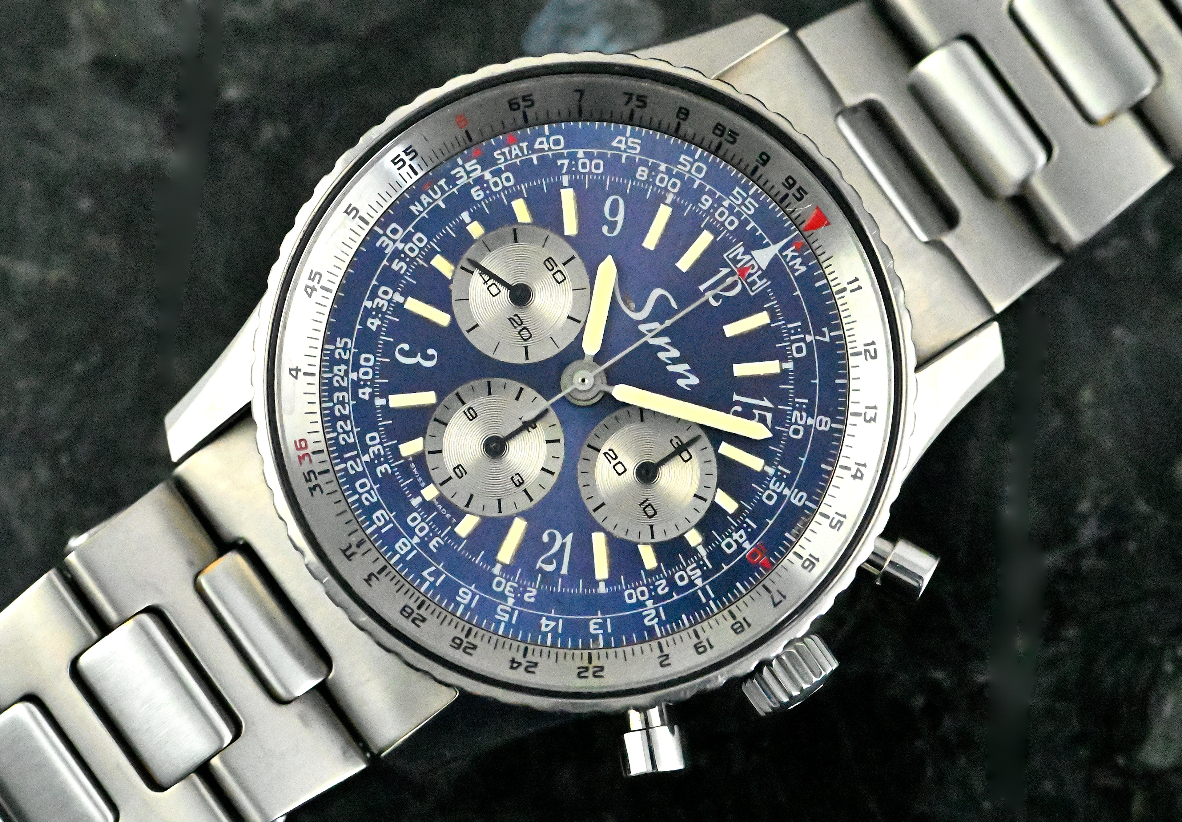 Sinn 903 sehr seltener Vintage Navigationschronograph blue & purple dial Titan
