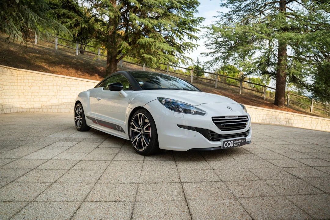 2014 – Peugeot RCZ R - Lot 22