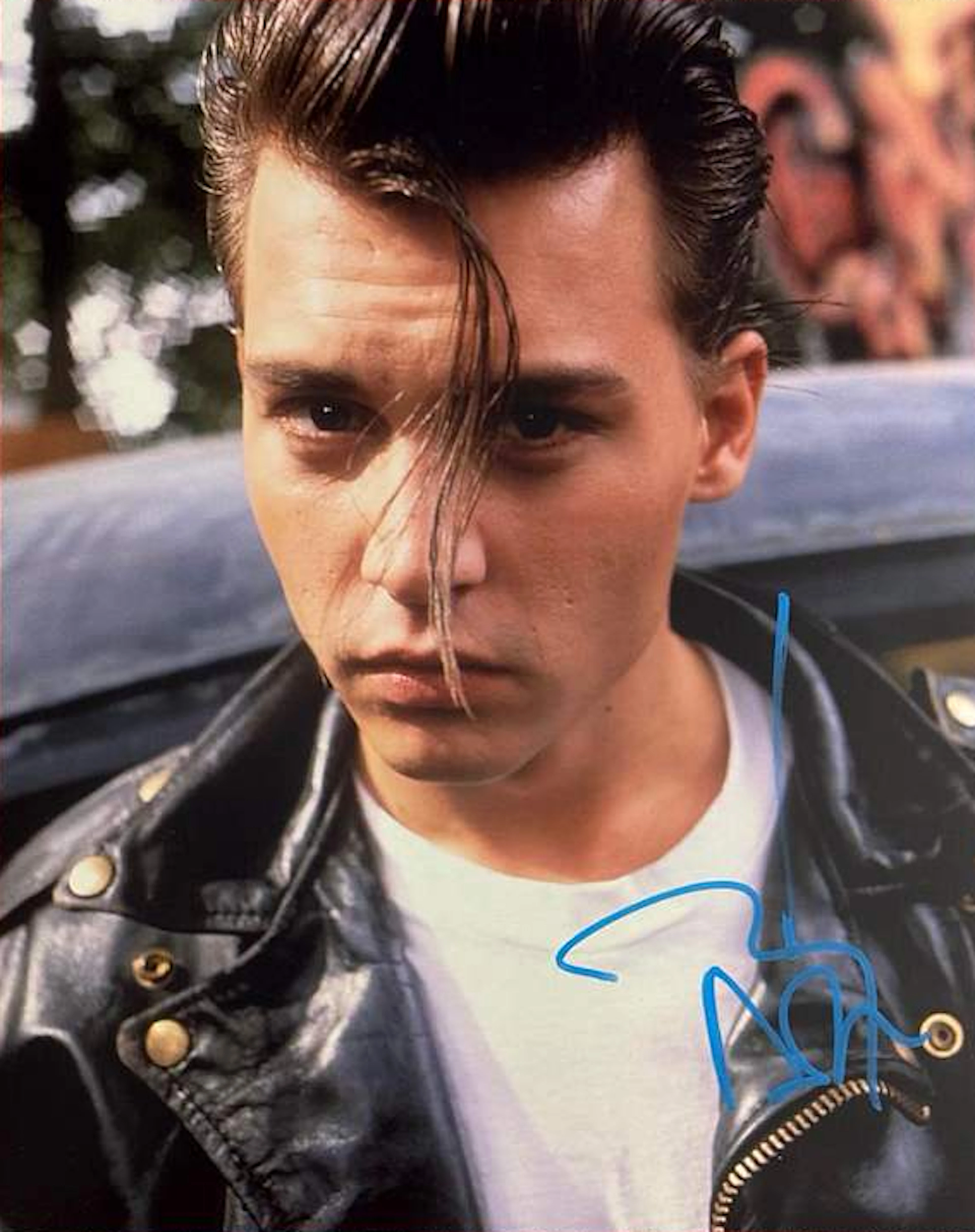Cry Baby: Johnny Depp Signed 10" x 8" Photo as Wade Walker (Grad