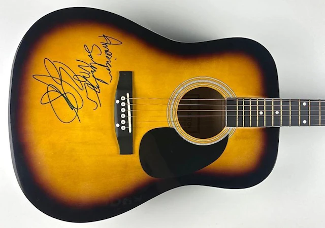 Brad Paisley Signed Dreadnought-Style Huntington Guitar w/ Song Quote