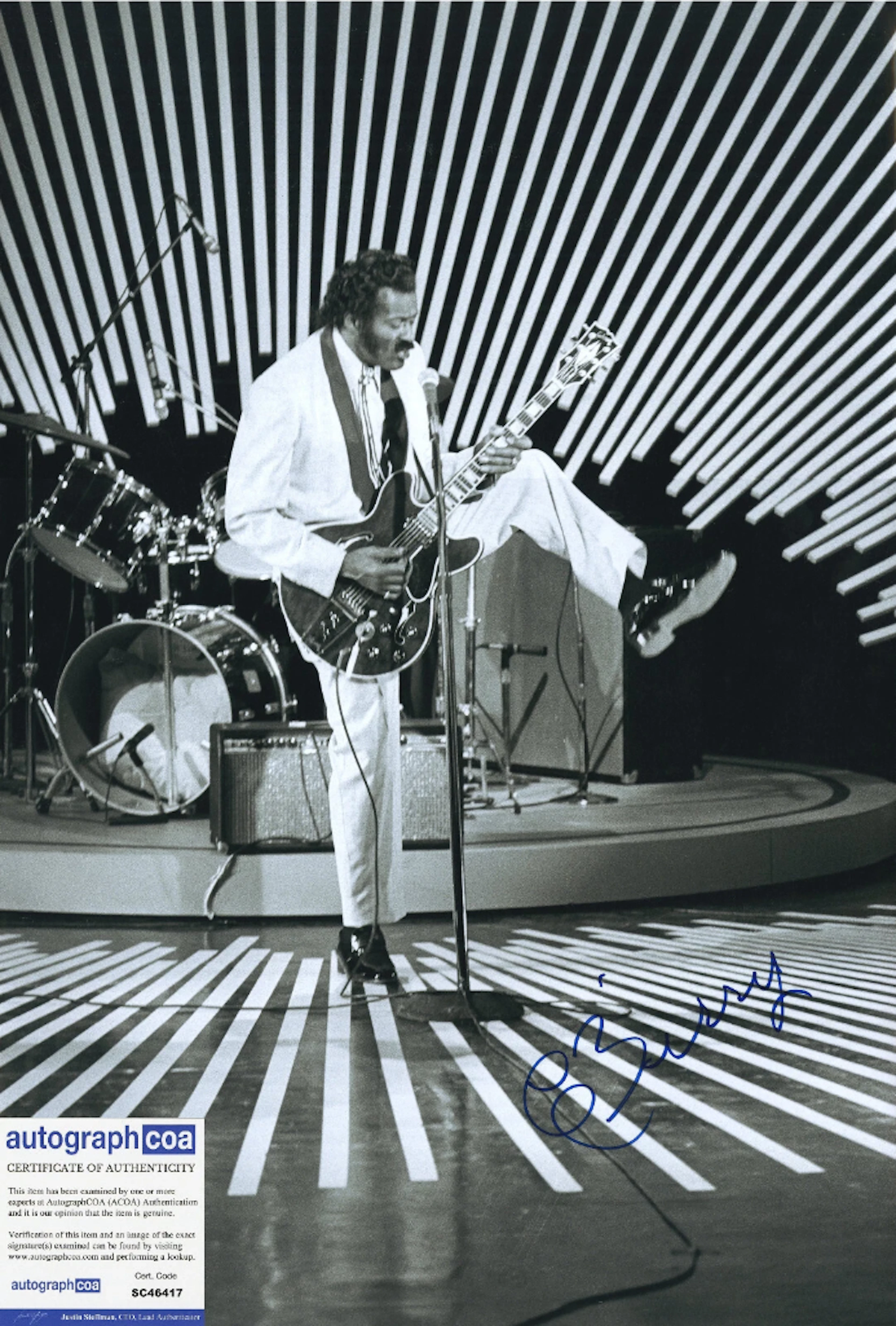 Chuck Berry Signed 20" x 12" Photo (ACOA Authentication)