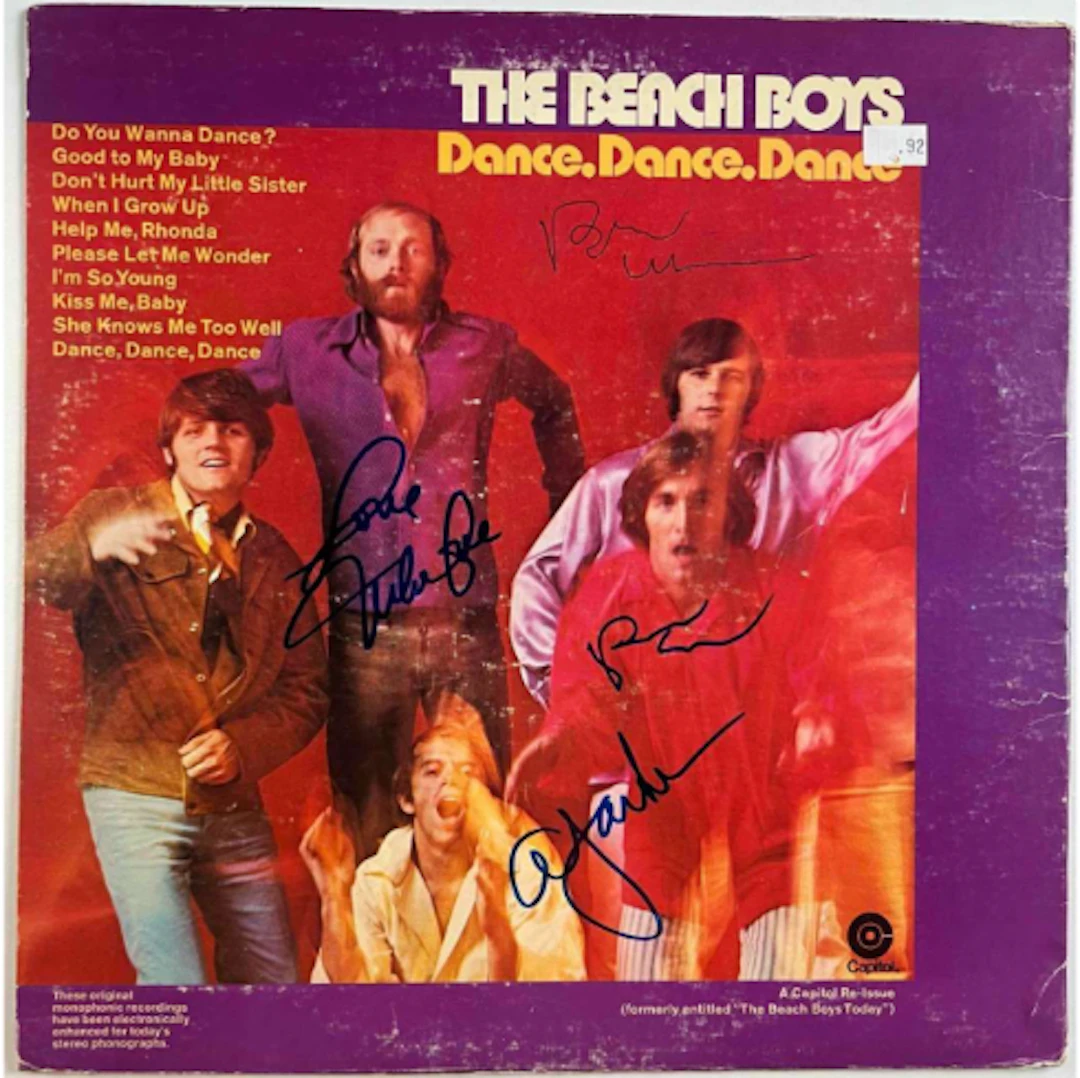 Beach Boys Group Signed "Dance Dance Dance" Album (4 Sigs) (Beckett
