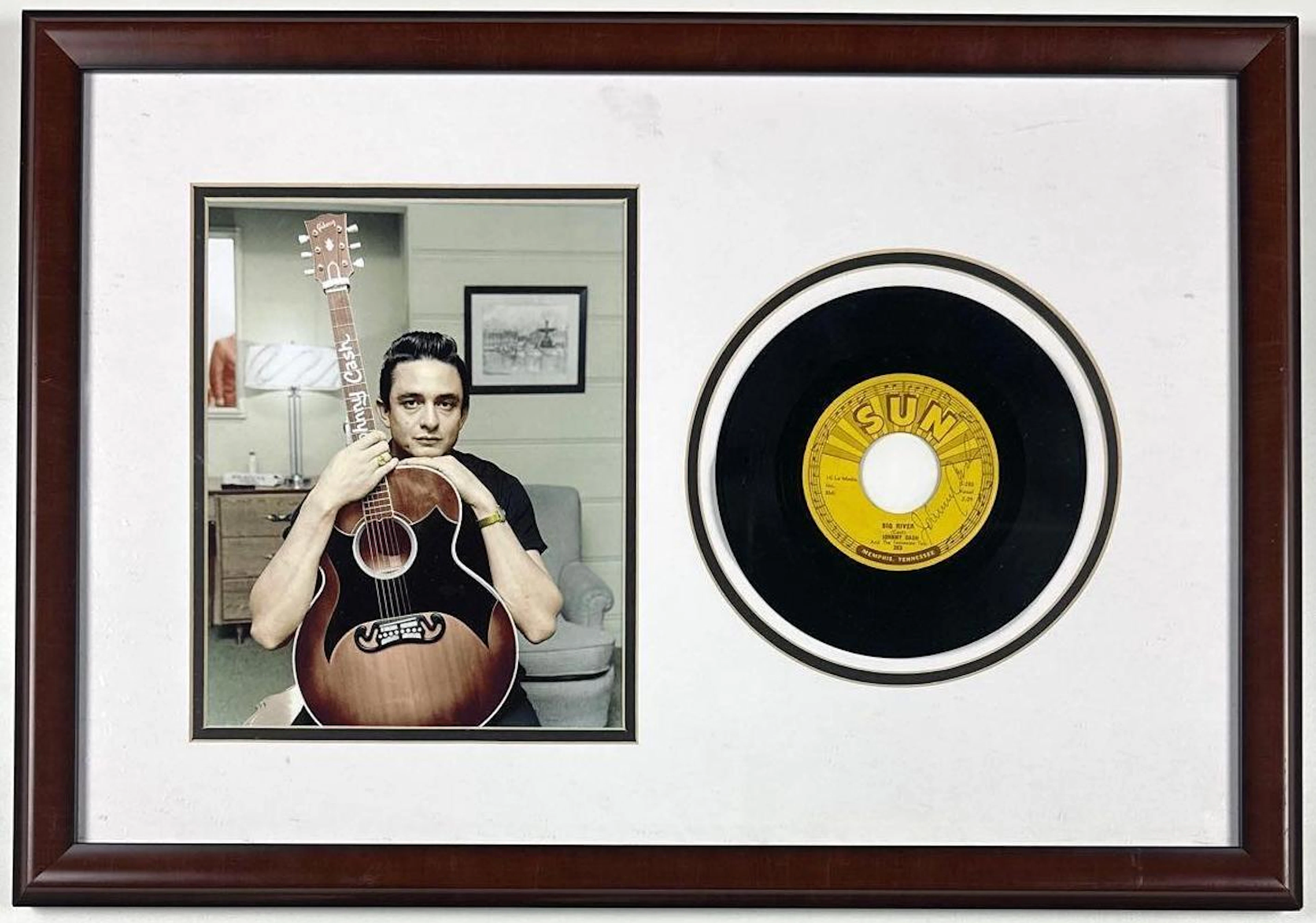 Johnny Cash Vintage Signed "Big River" Sun Records 45 Framed Display (PSA/DNA)