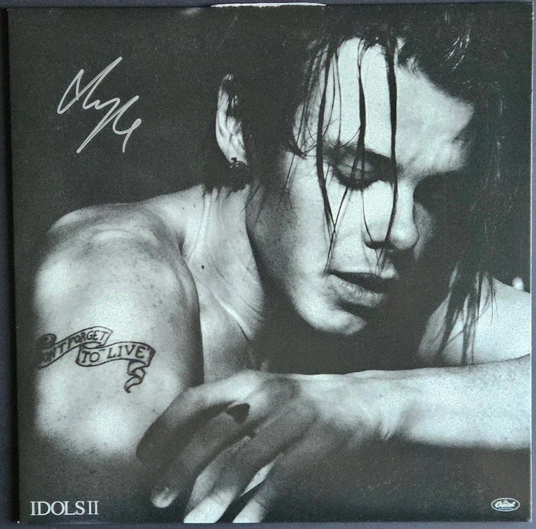 Yungblud Signed "Idols II" Album (Third Party Guaranteed)