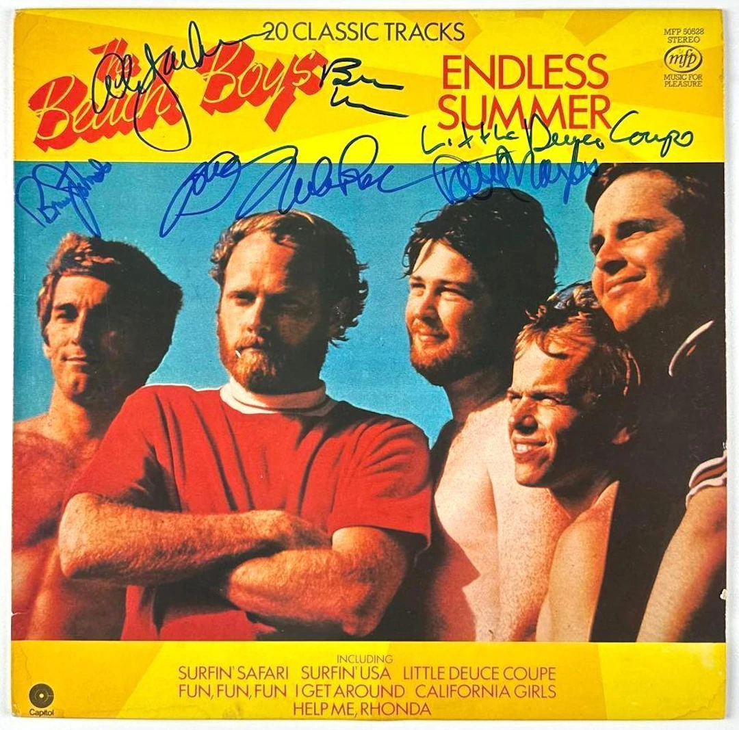 Beach Boys Group Signed "Endless Summer" Album (5 Sigs) (Walls of Sound)