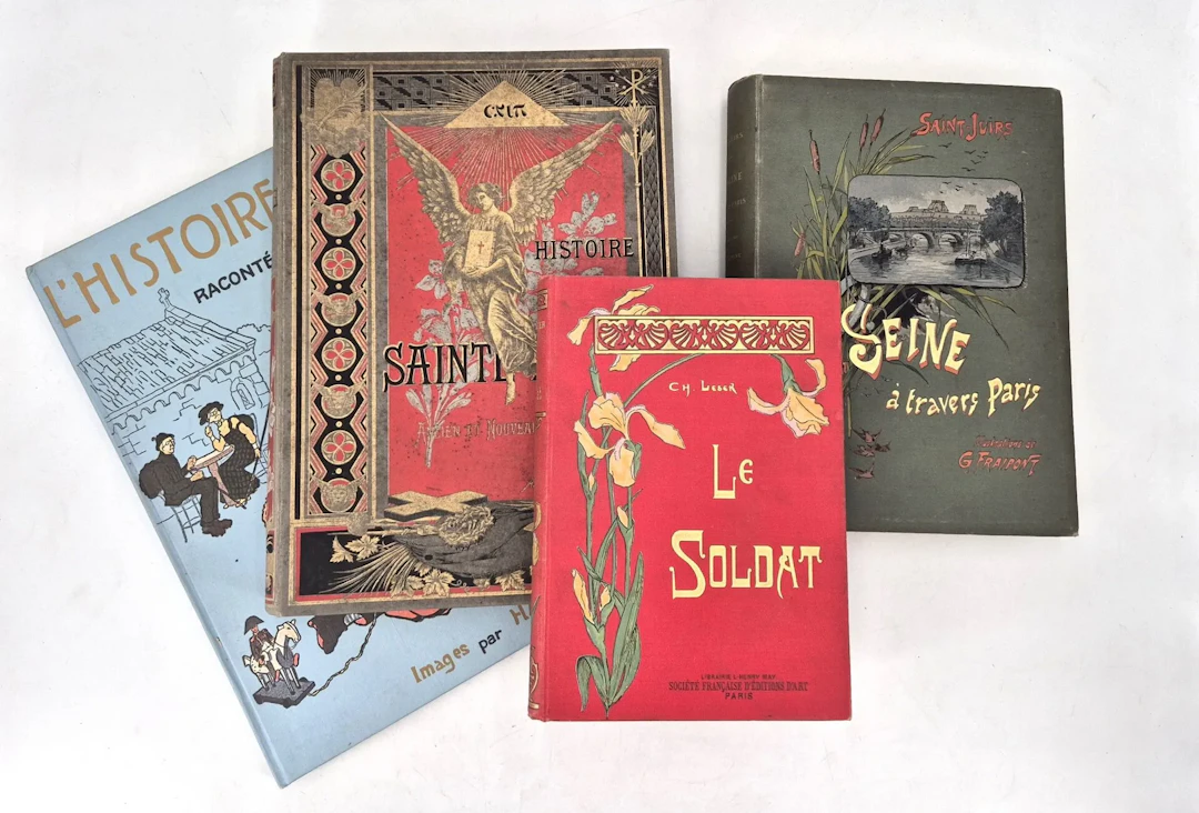 [Hardcover editions] 4 volumes: - Lot 3