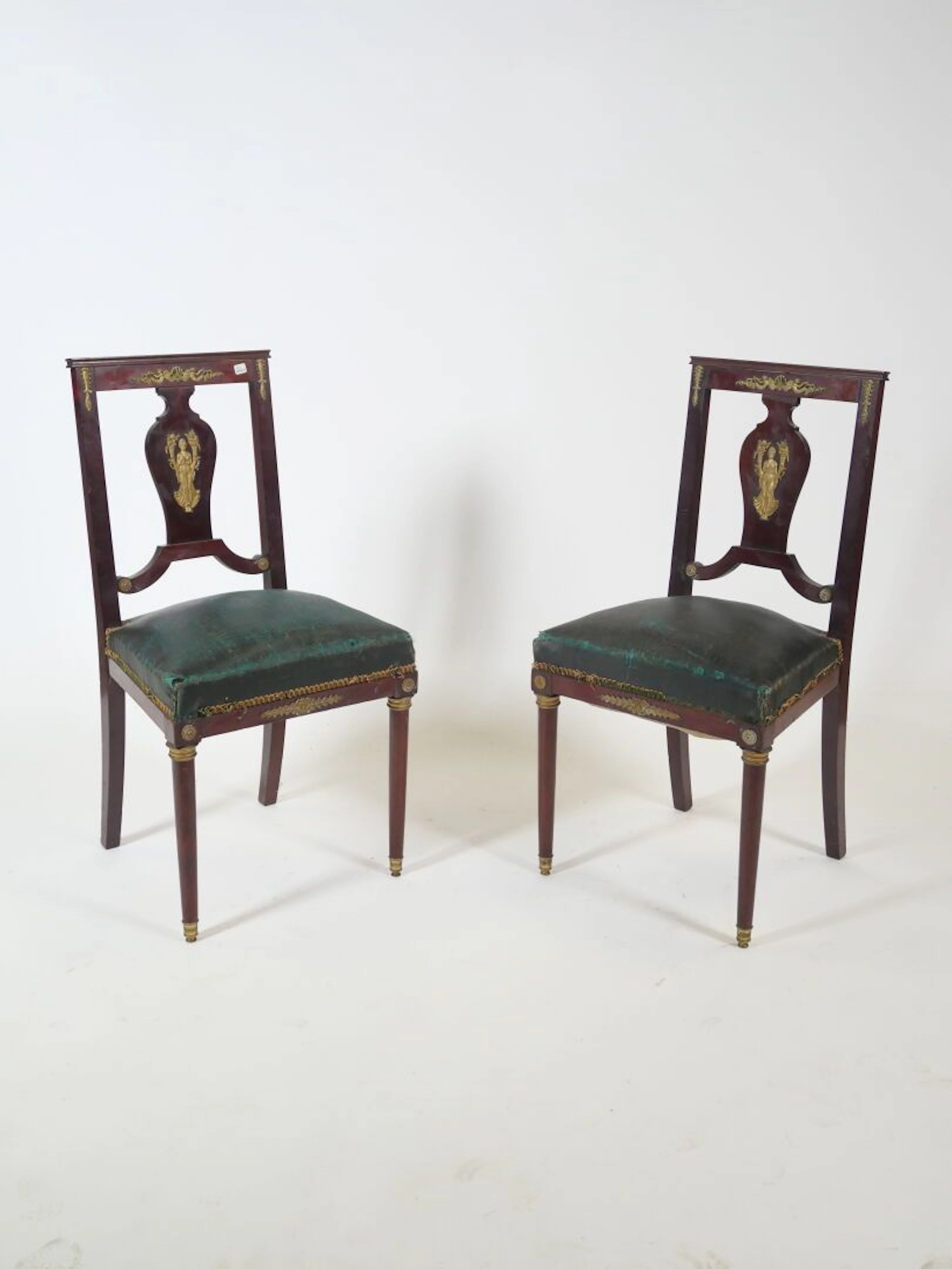 Pair of mahogany CHAIRS, with a rectangular, openwork backre - Lot 363
