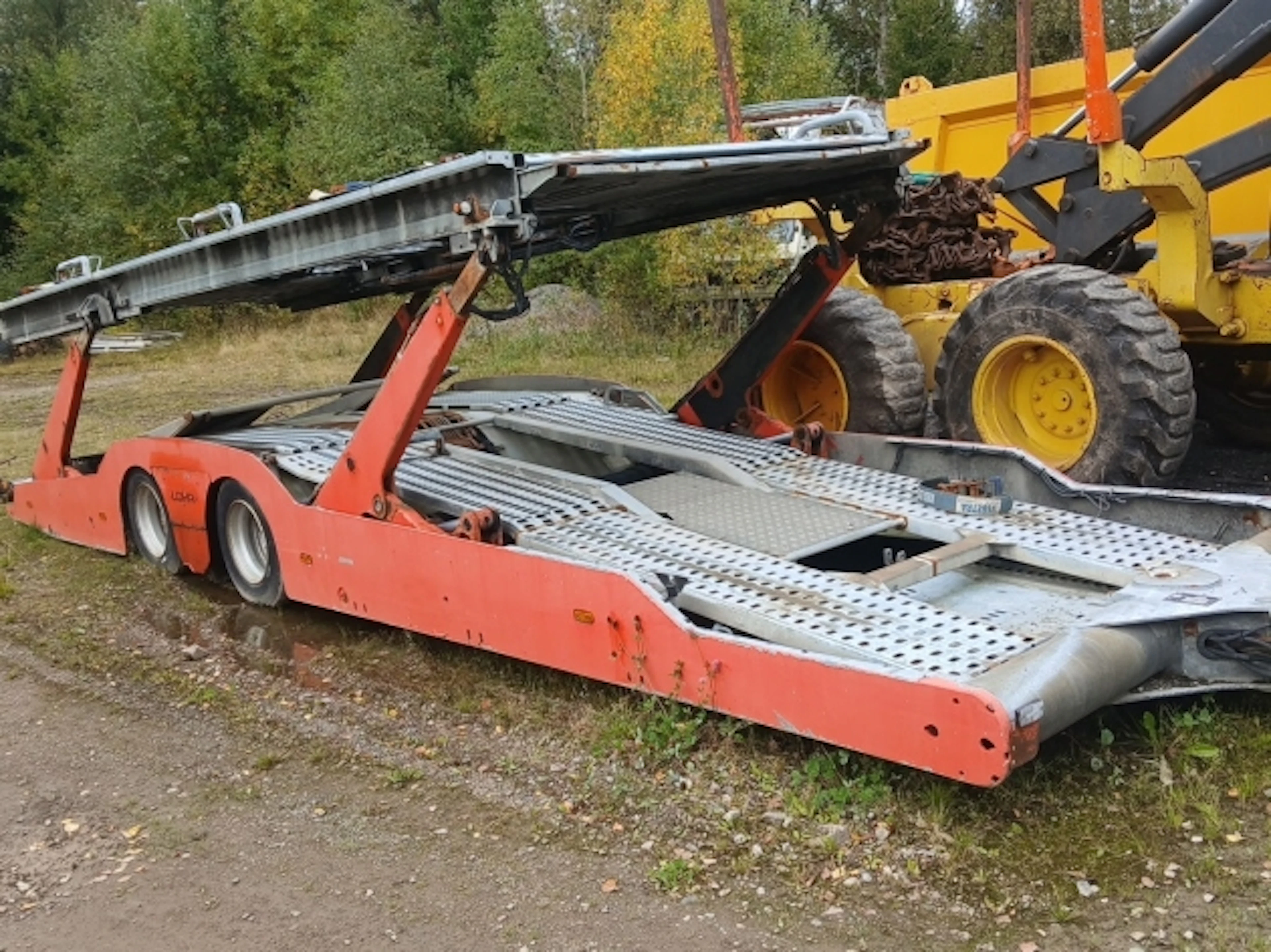 BILTRANSPORTSLÄP MED 2 VÅNINGAR LOHR MULTI -2008